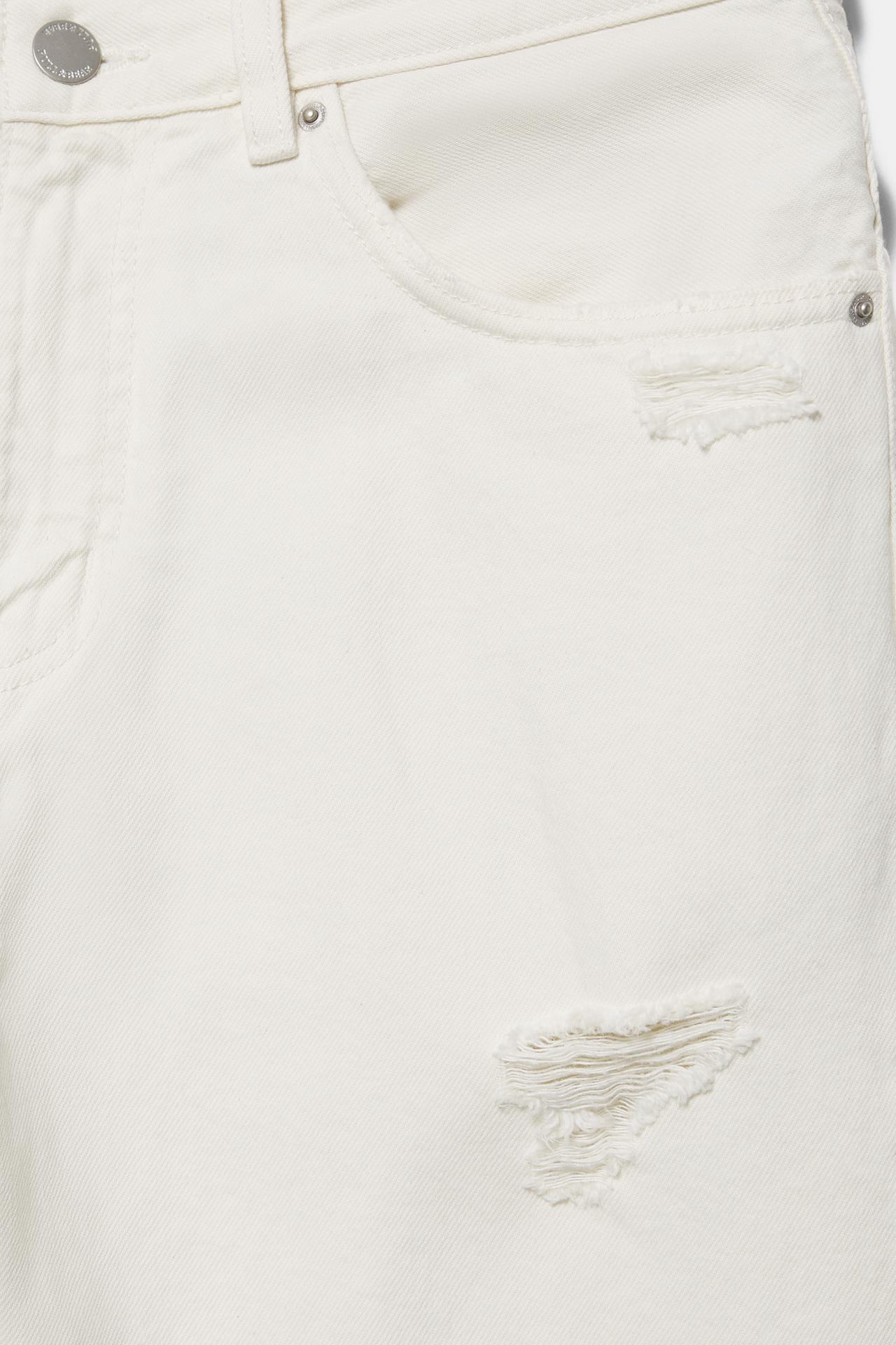 Straight-leg denim Bermuda shorts — Ecru