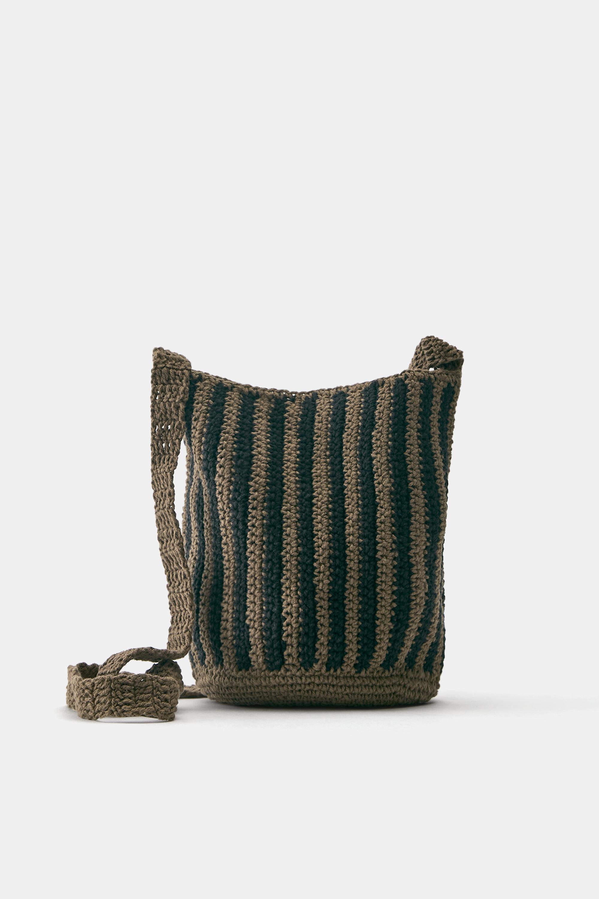 Crochet stripe crossbody bag — Green