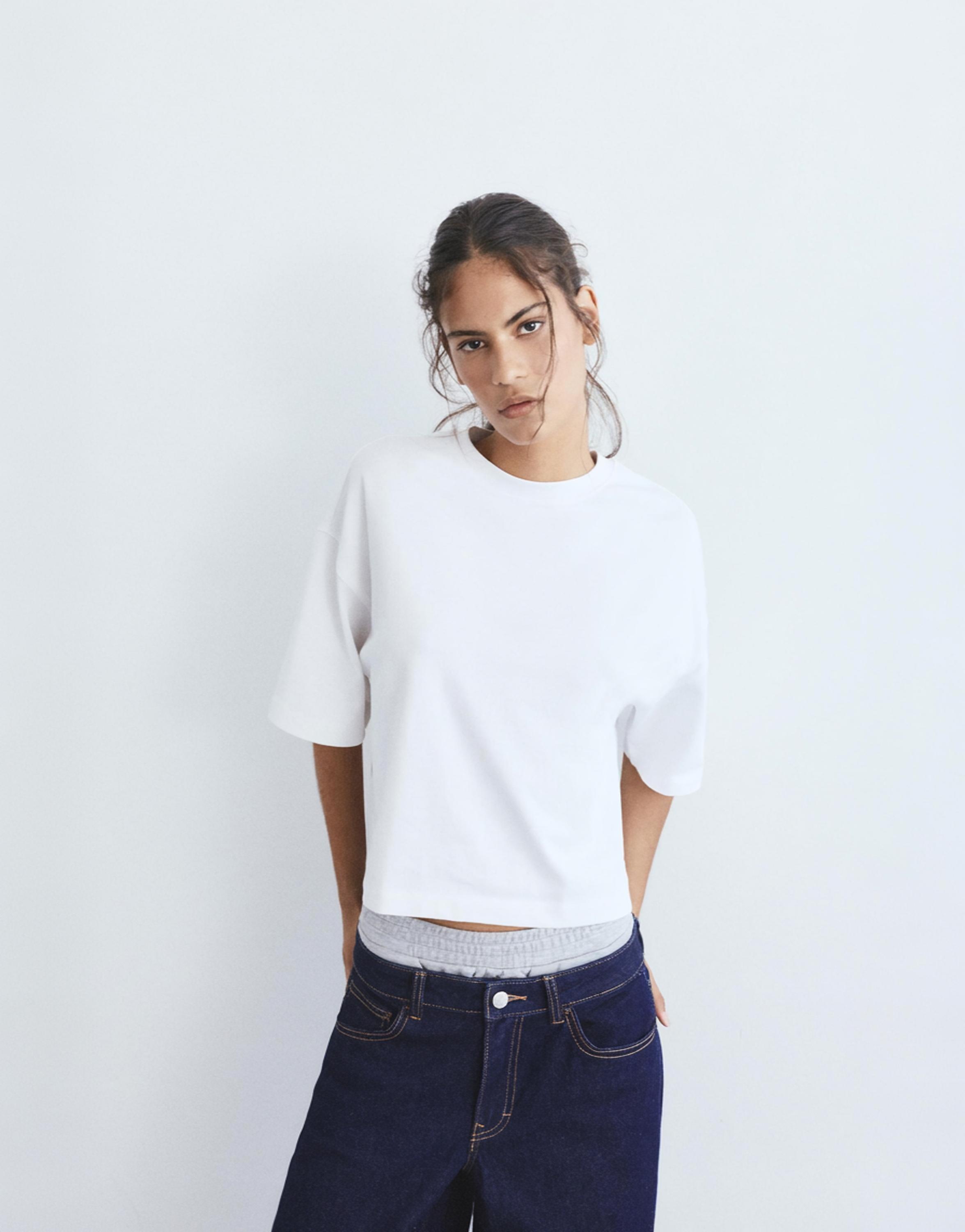 Kısa kollu kutu kesim t-shirt - Görsel 46