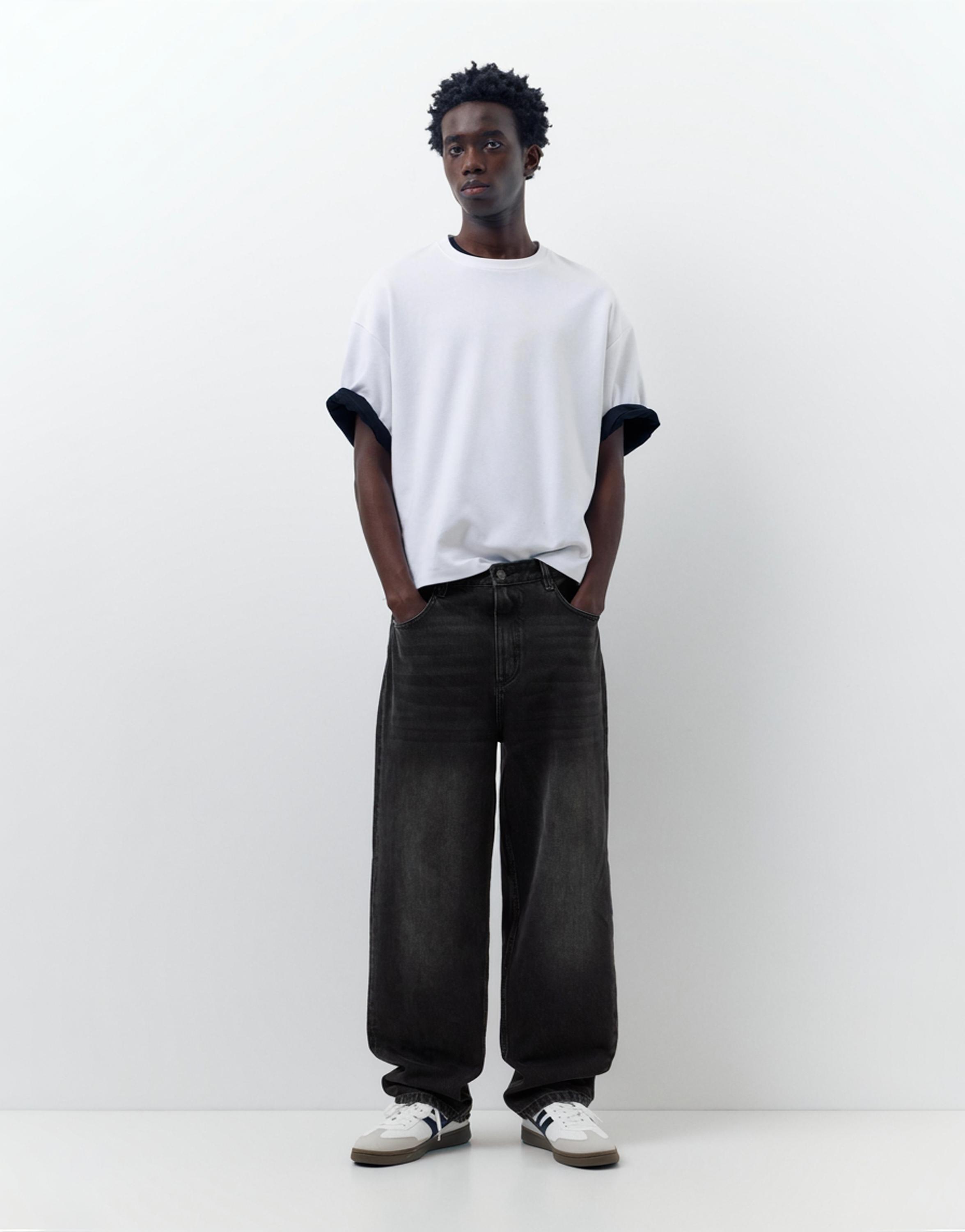 Baggy jeans — Faded black