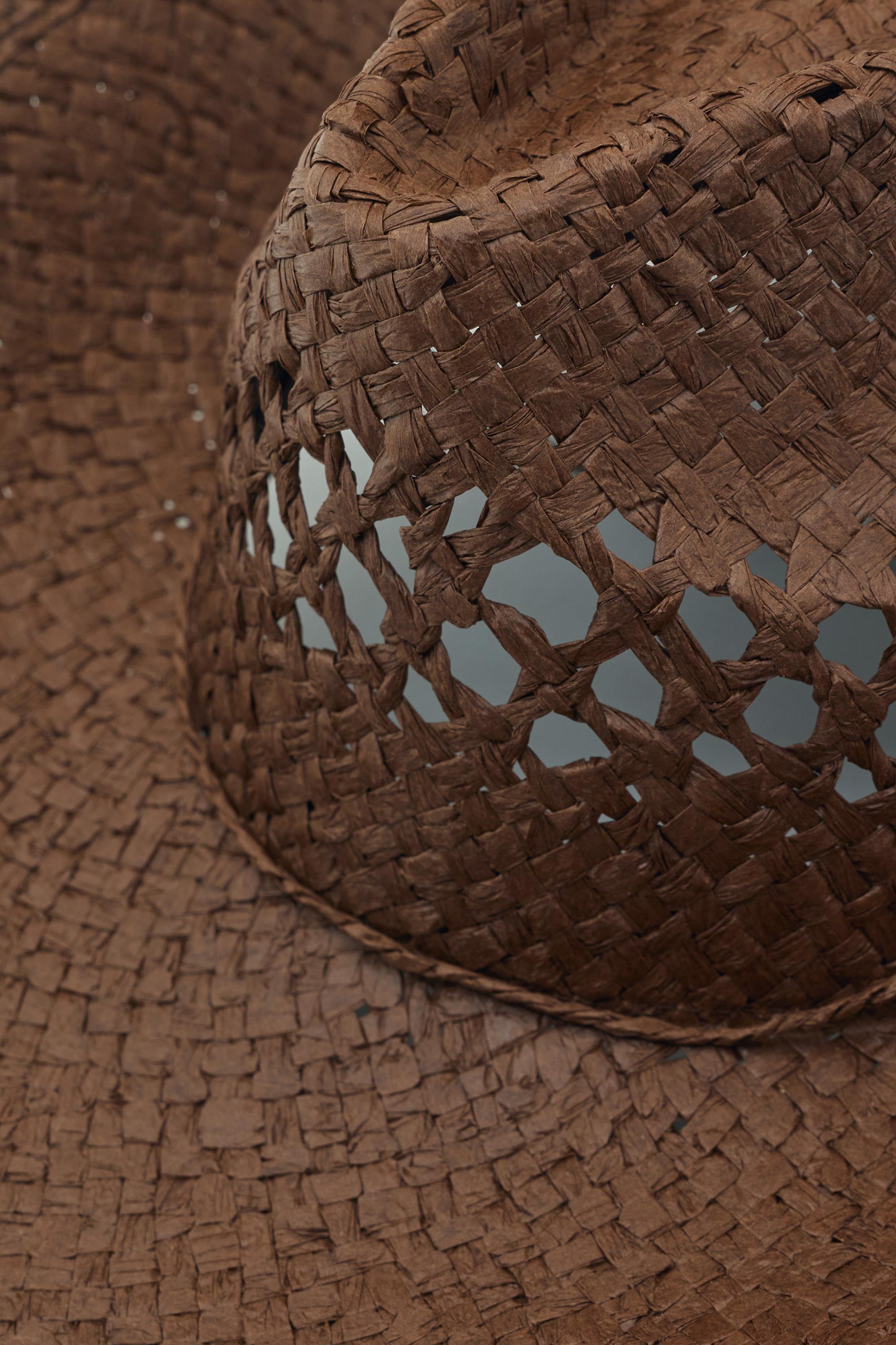 Cowboy hat — Brown