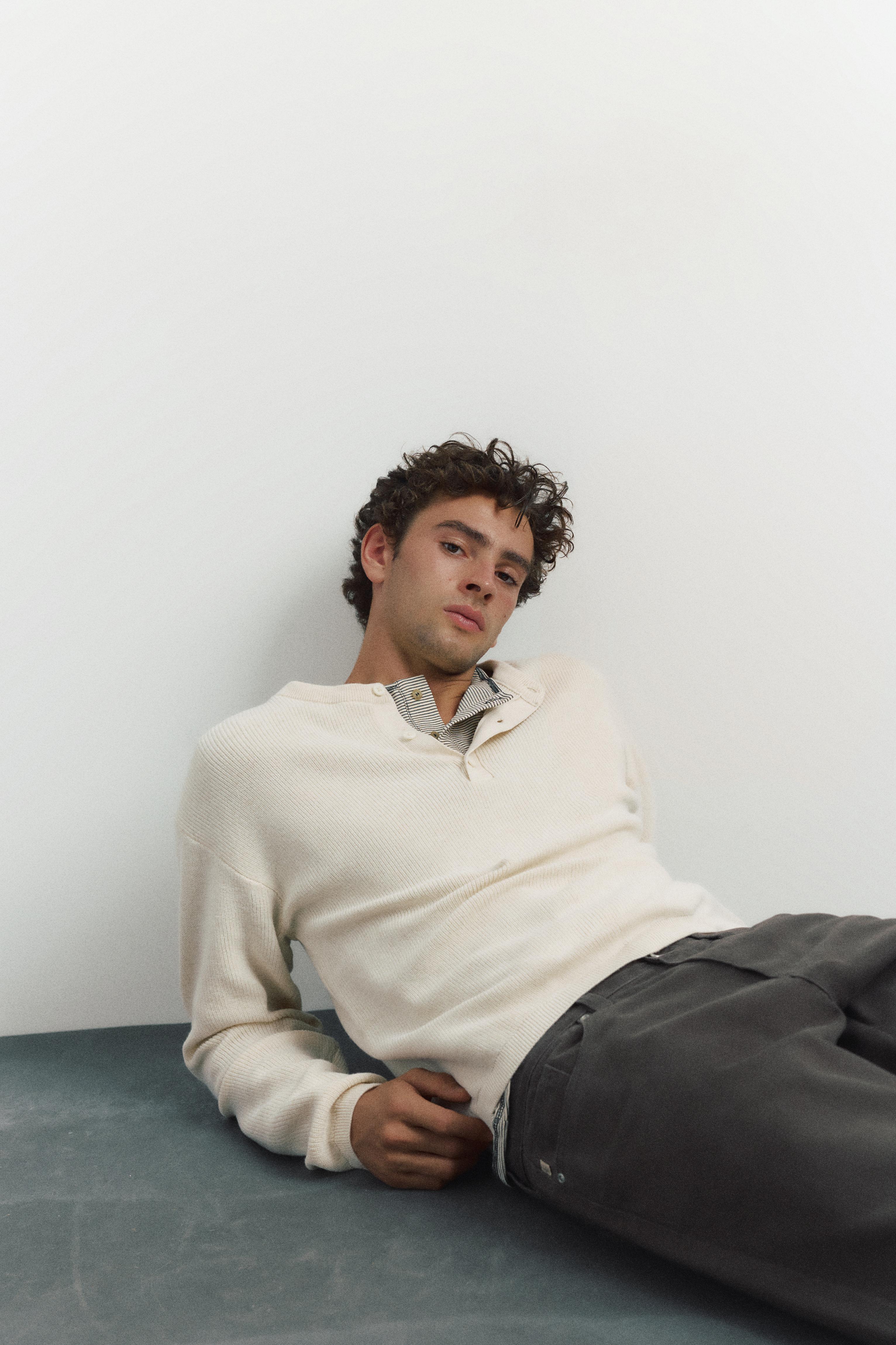 Henley neck jumper — White