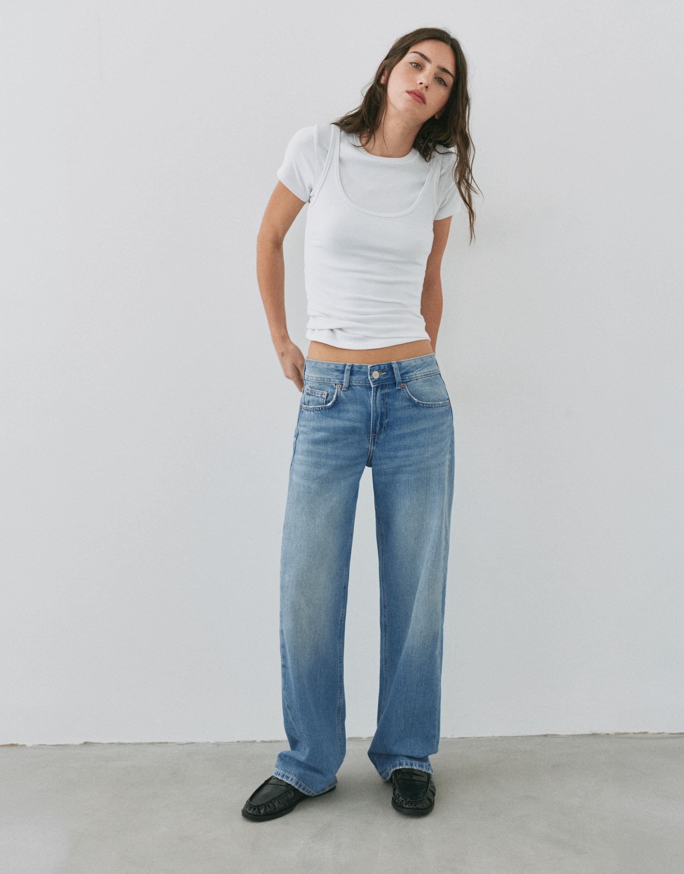 Low-rise straight-leg jeans — Indigo