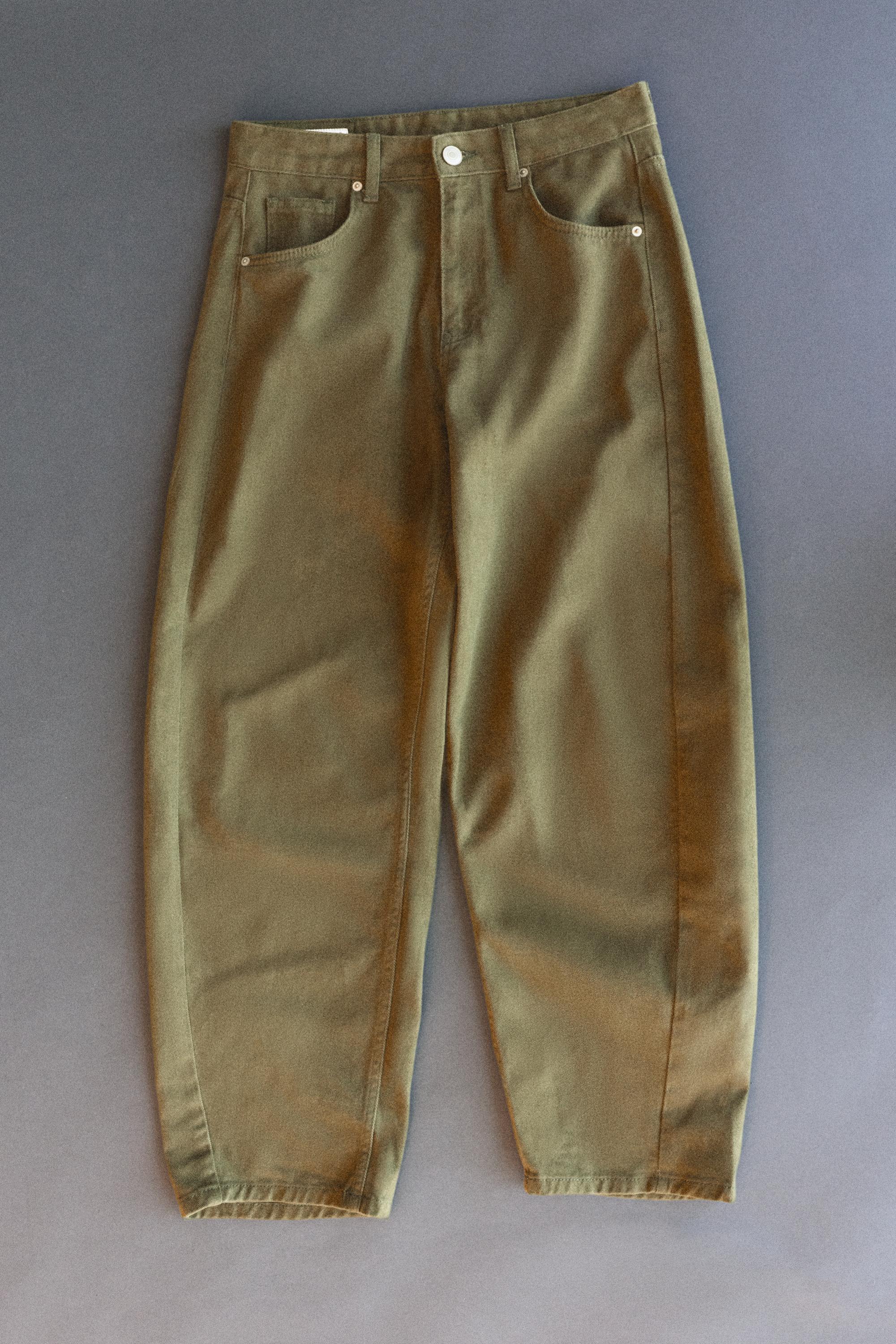 Low-rise barrel jeans — Khaki
