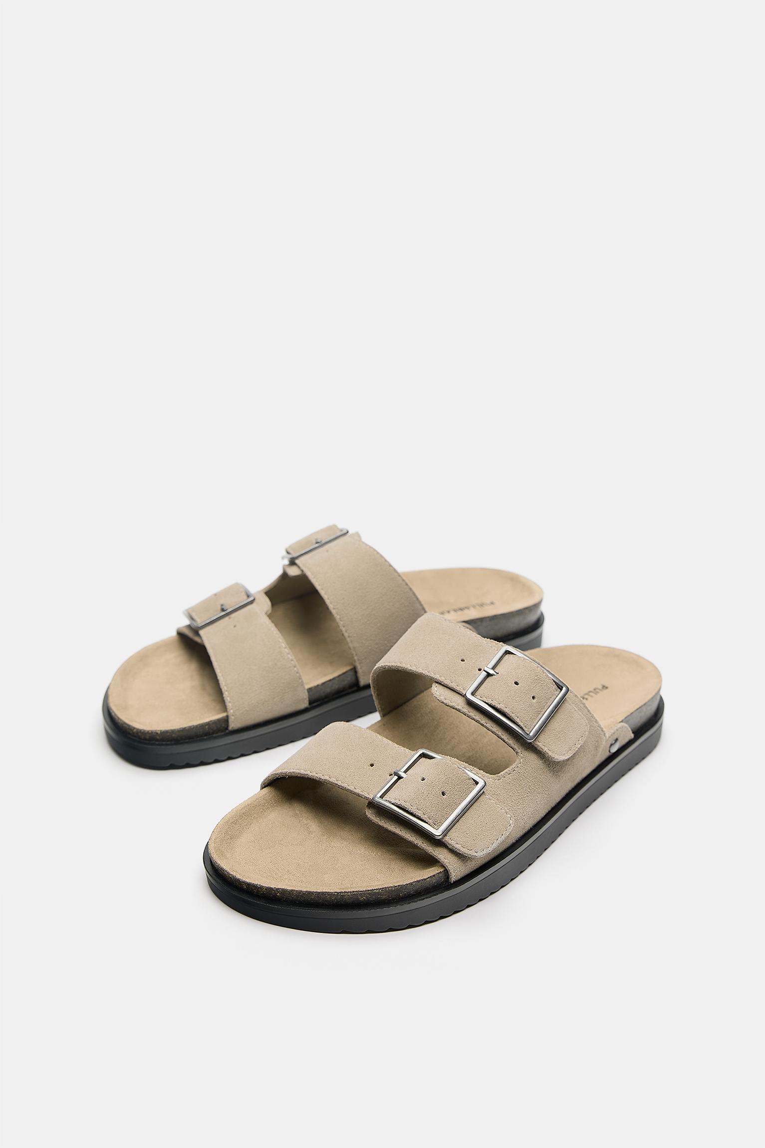 Leather buckle sandals — Ecru
