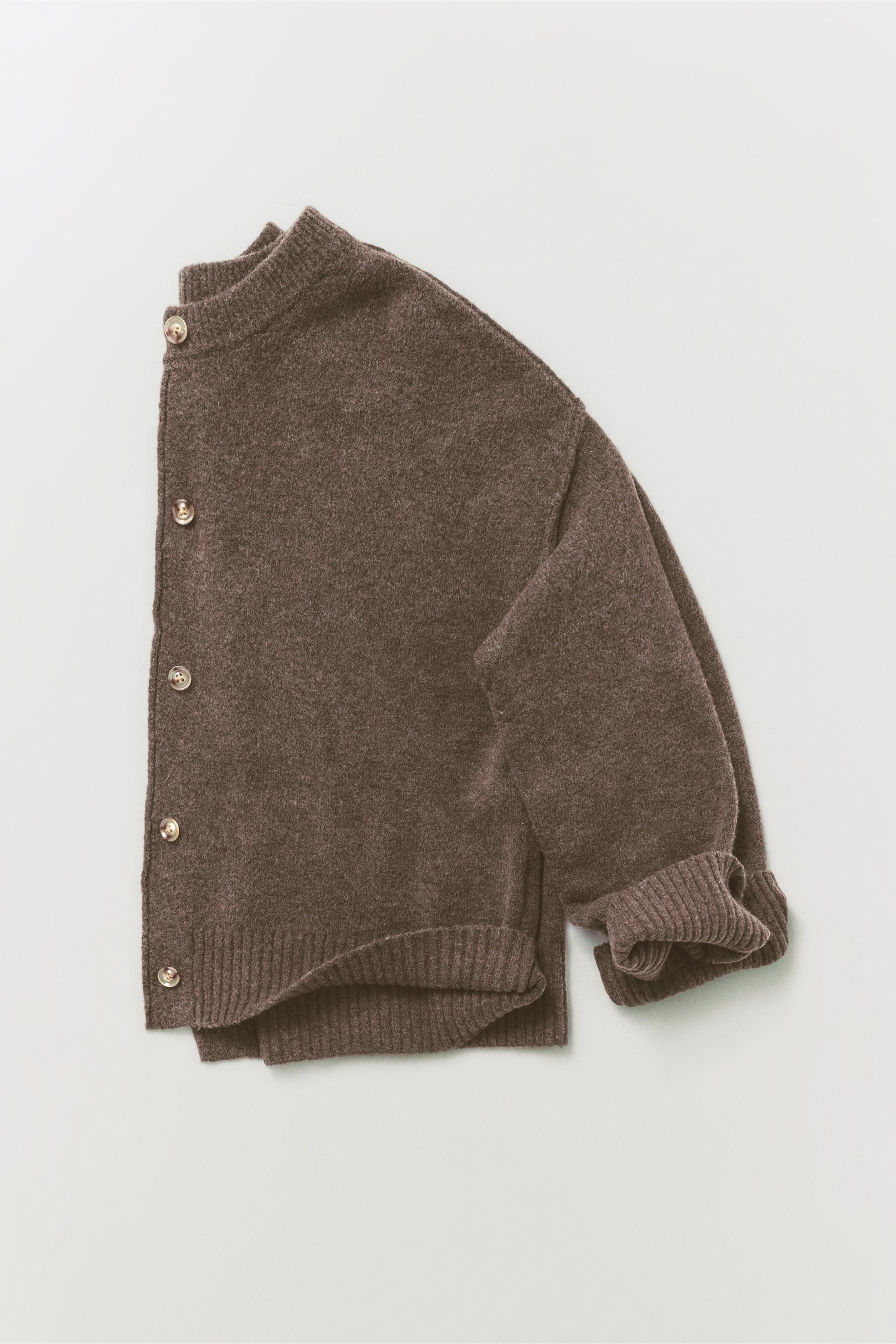 Soft knit cardigan — Brown