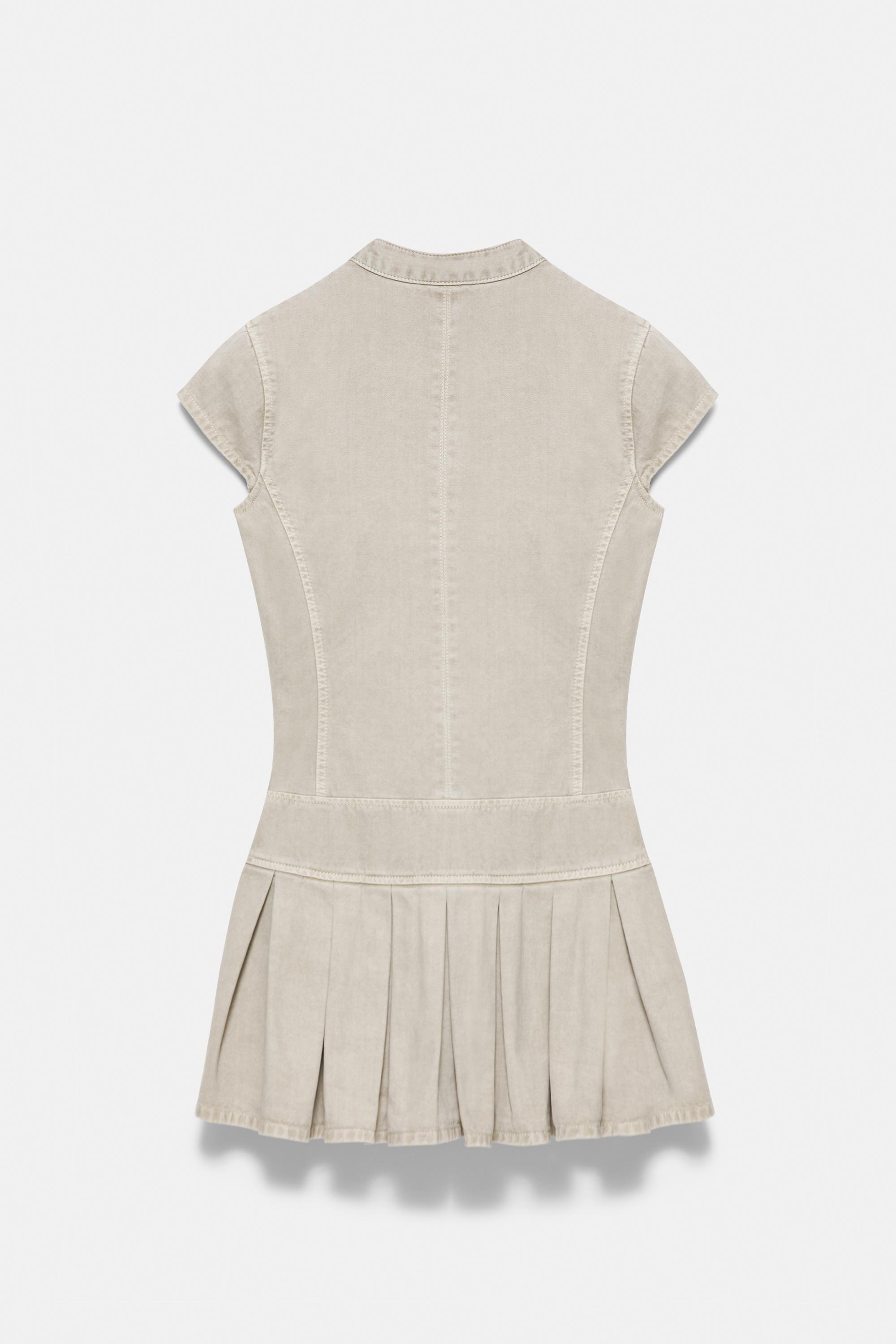 Short toggle button dress — Khaki