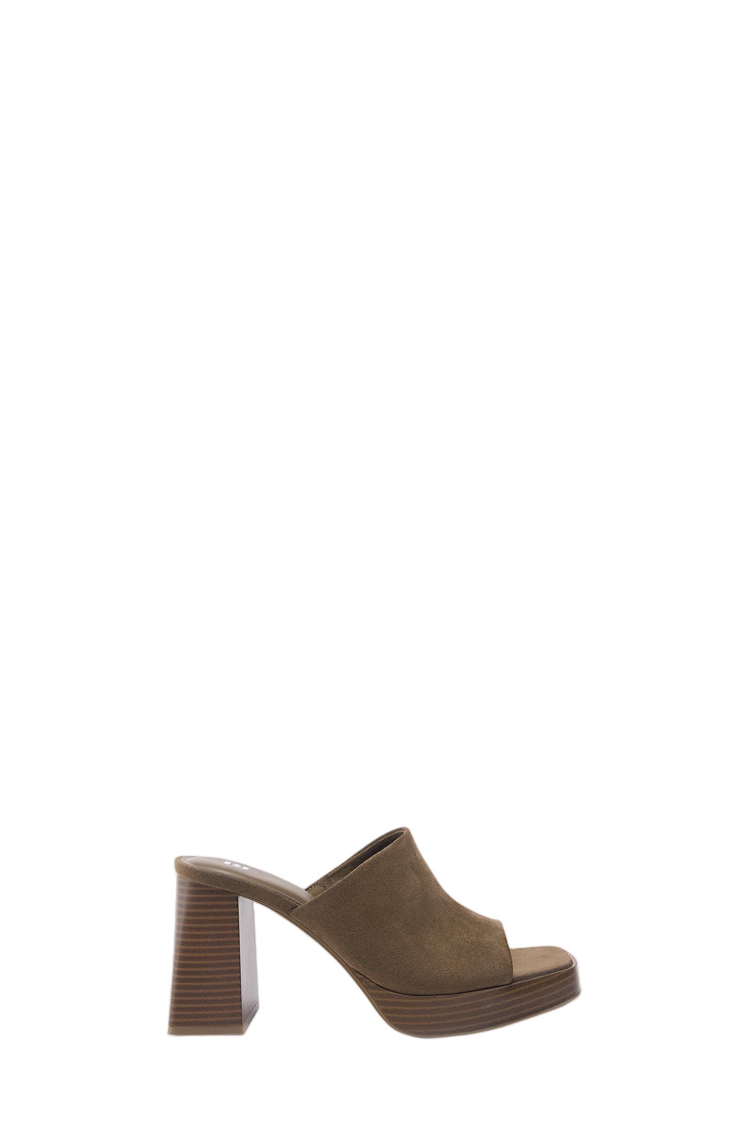 Heeled clogs — Khaki