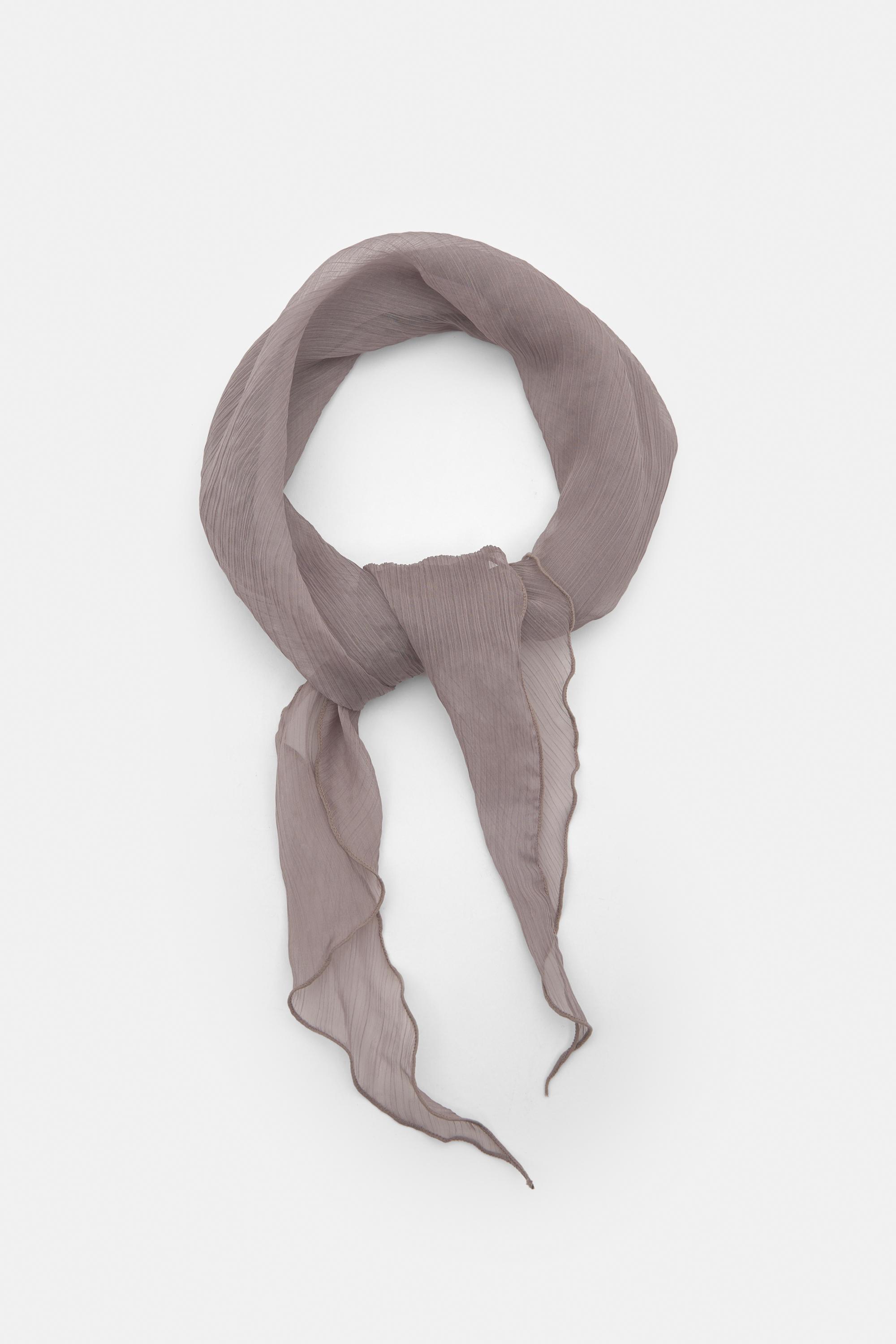 Şile bezi görünümlü bandana