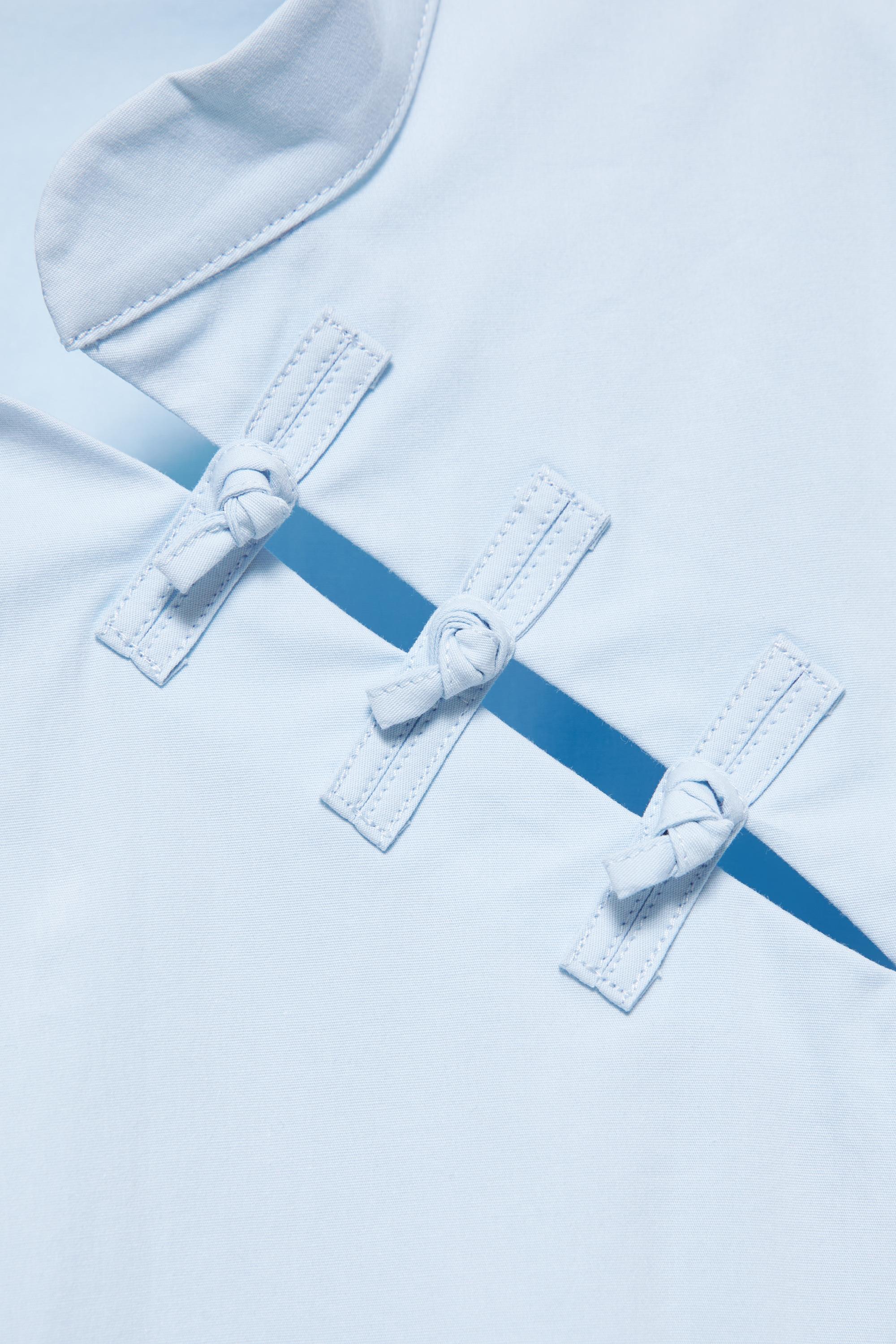 Poplin toggle shirt — Sky blue (alternate view)
