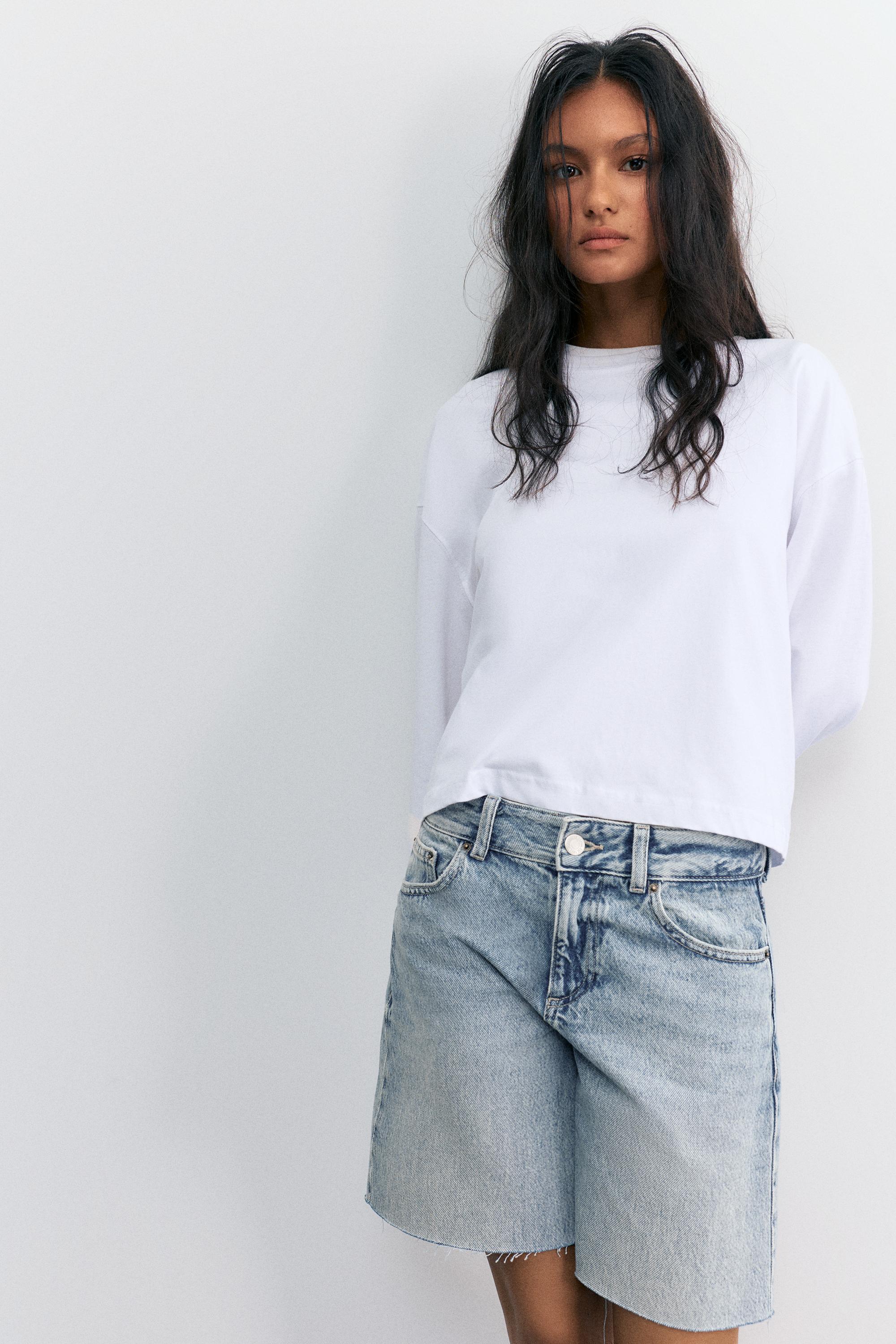 Low-rise denim Bermuda shorts — Pale blue