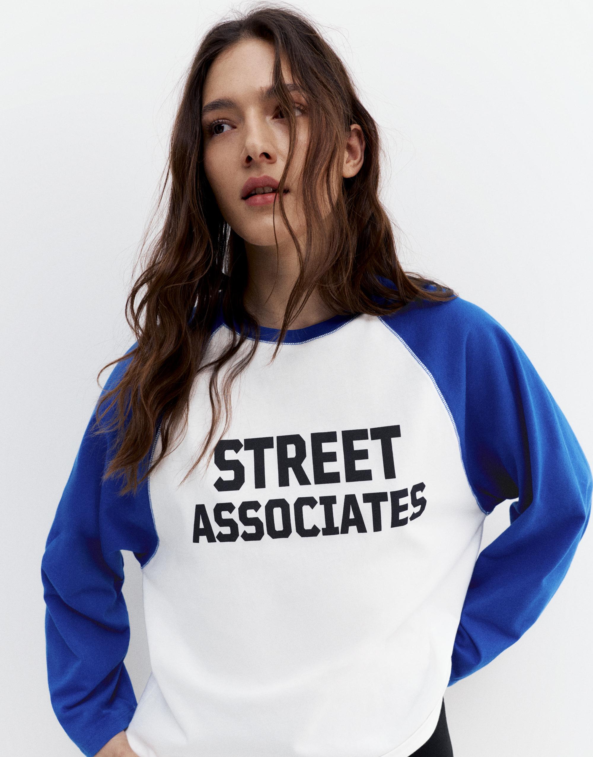 Grafik baskılı reglan kollu t-shirt - Görsel 9