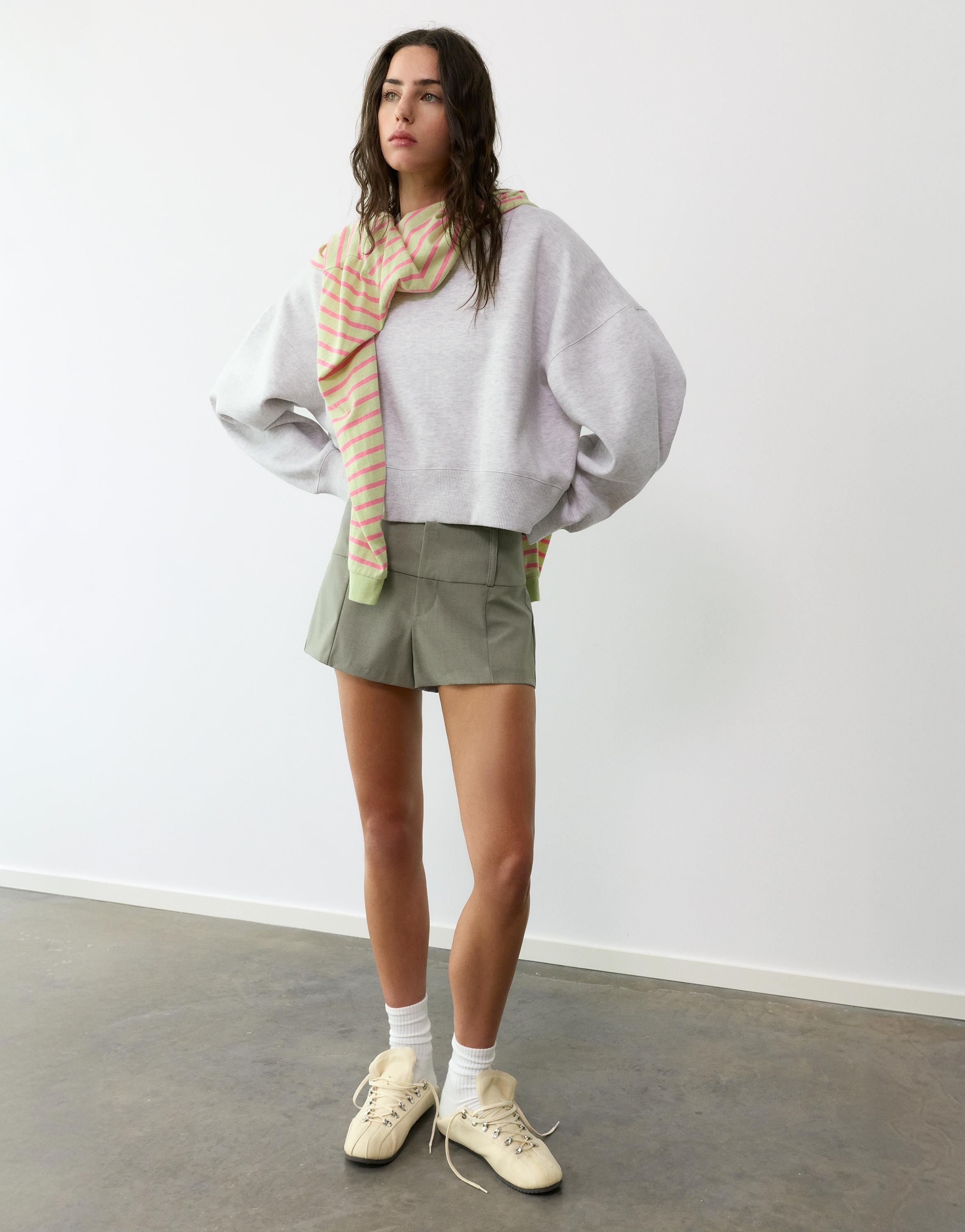 Round neck sweatshirt — Grey marl
