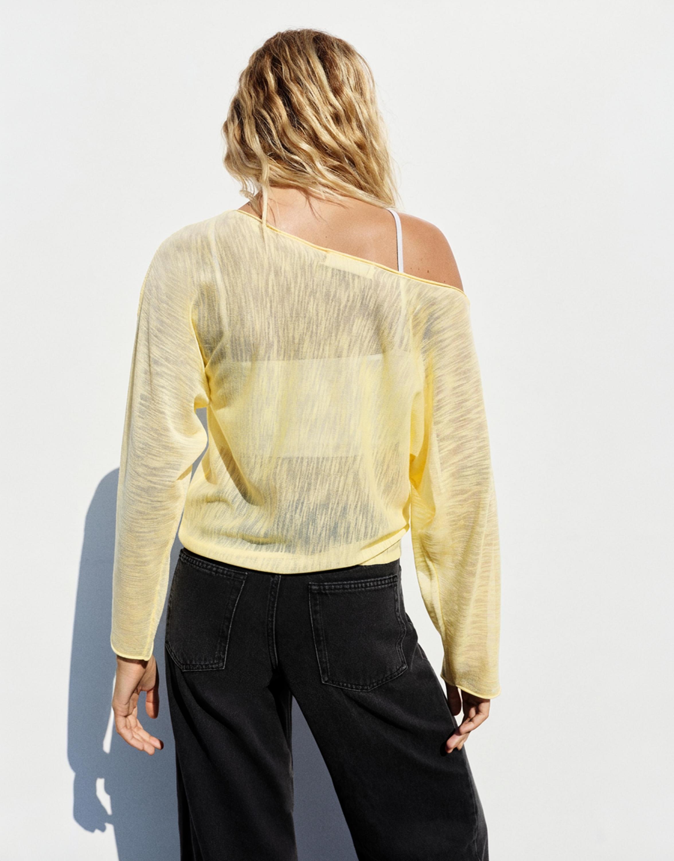 Fine knit asymmetric T-shirt — Yellow