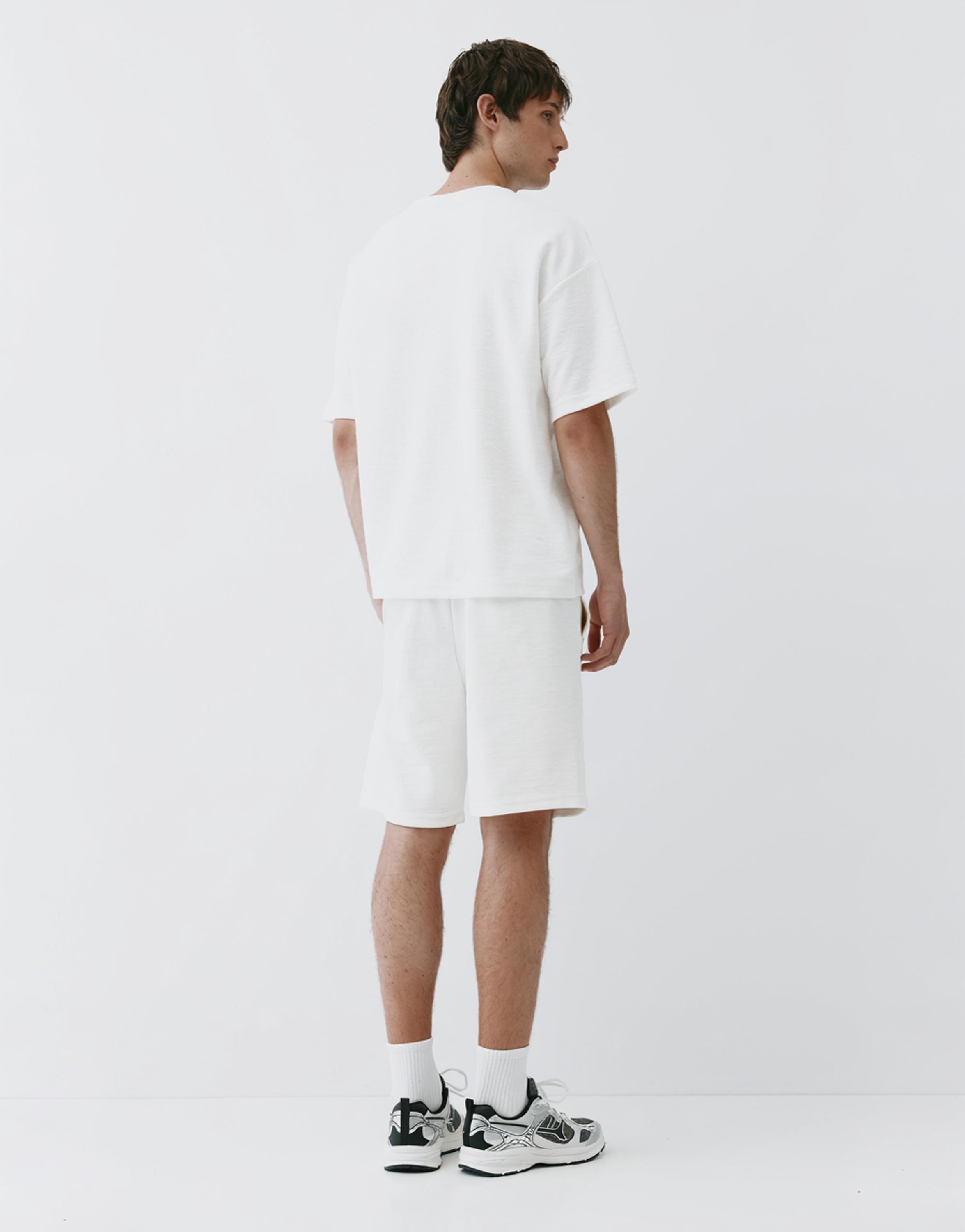 Textured relaxed fit T-shirt — Off white