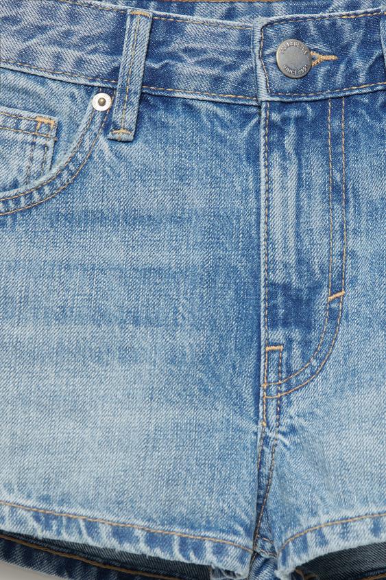 Mini spodenki jeansowe z niskim stanem