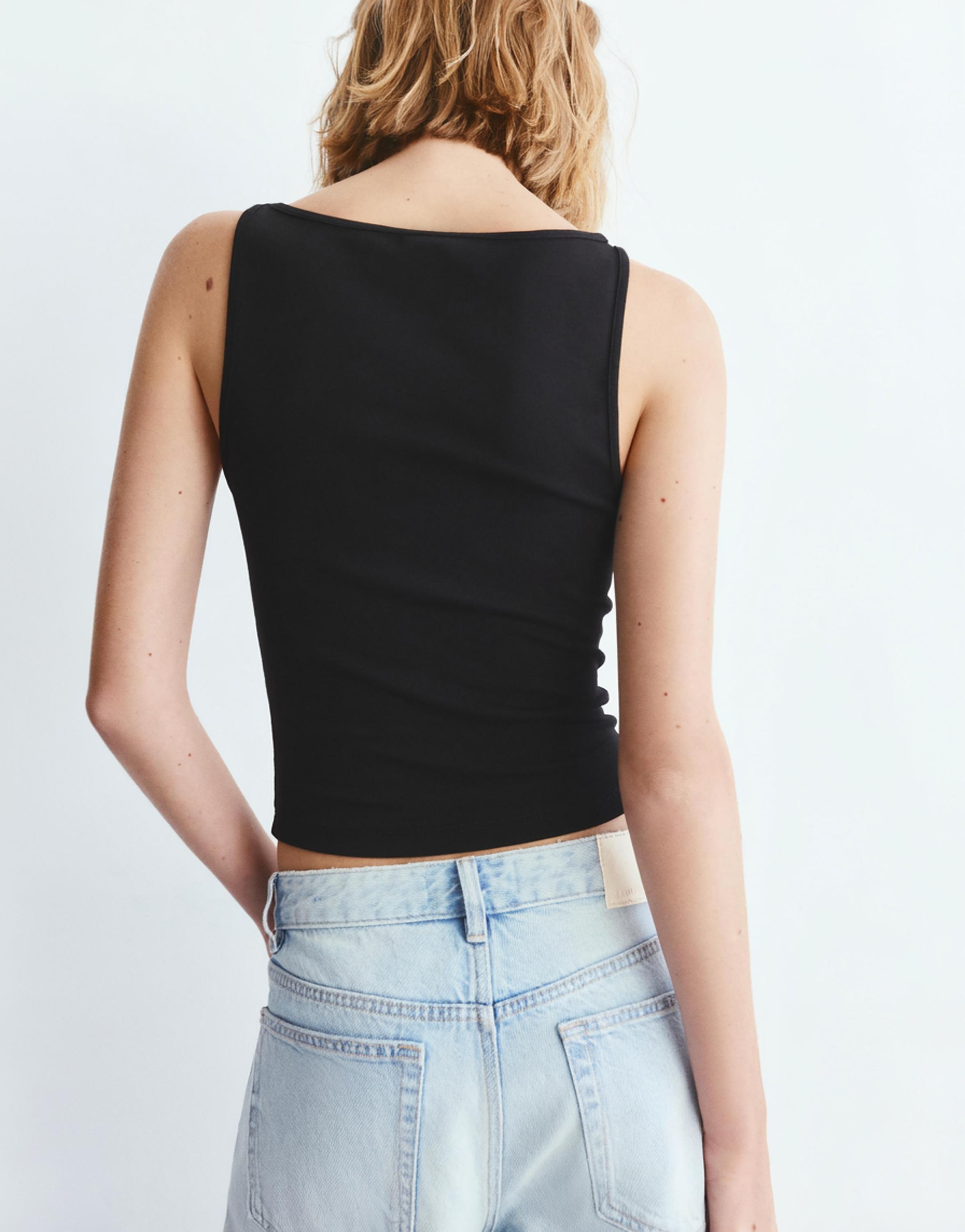 Boat neck tank top — Black