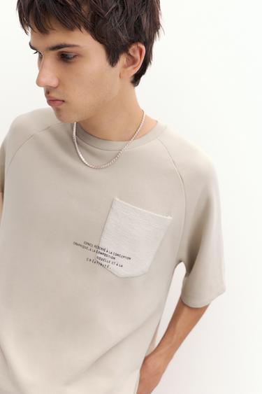 T-shirt with pocket and slogan — Sand 3