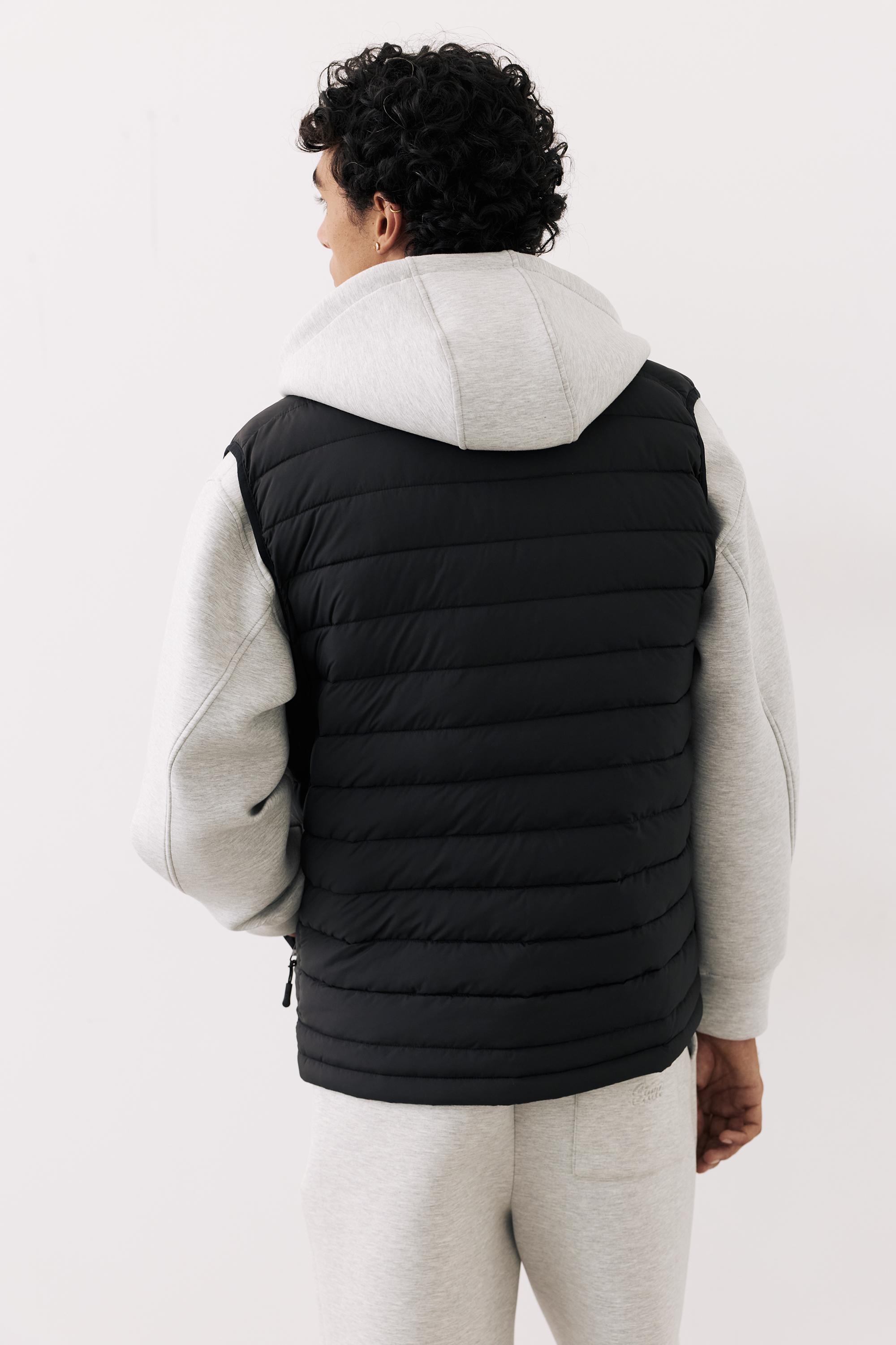 Quilted gilet — Black