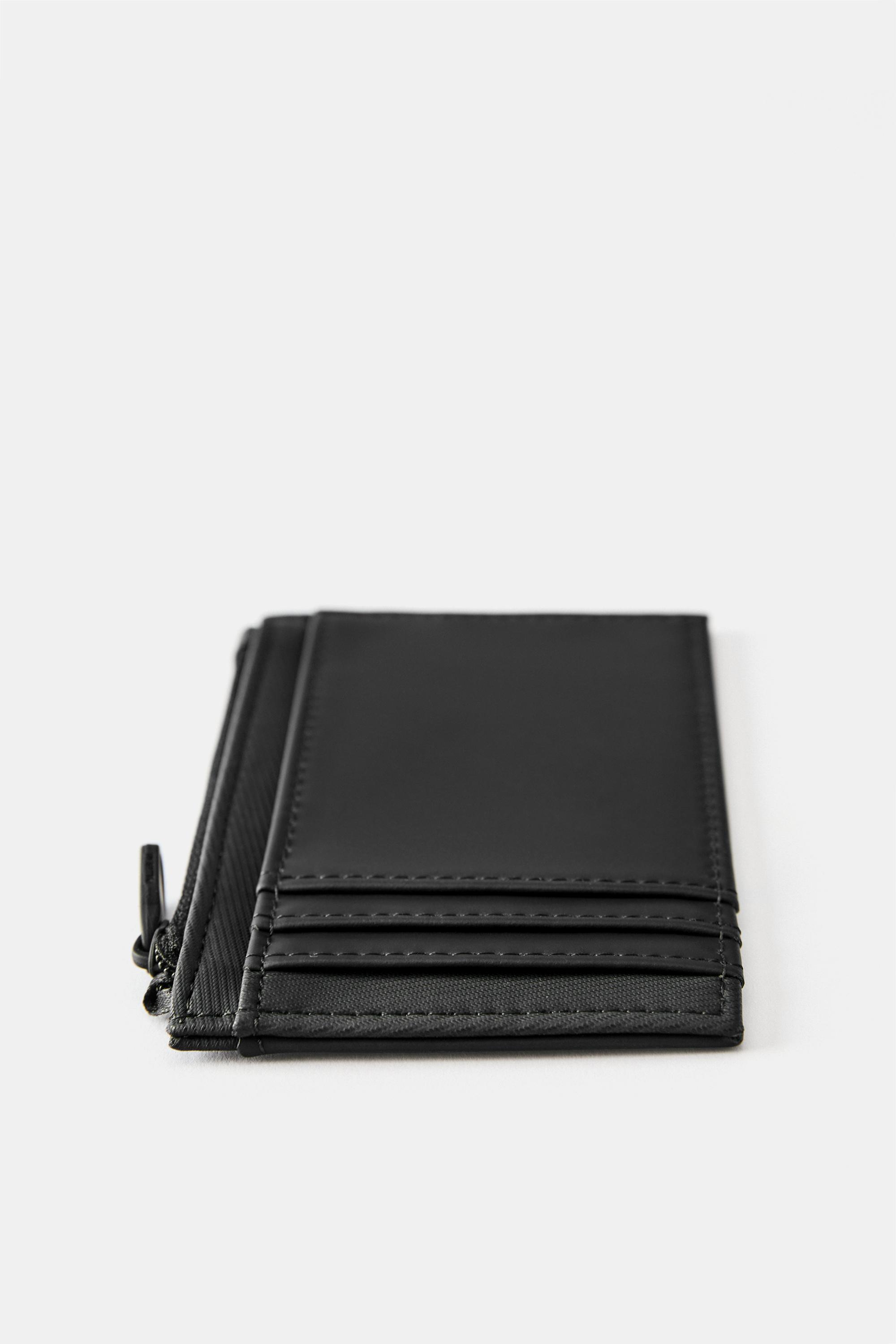 Rubberised card holder — Black
