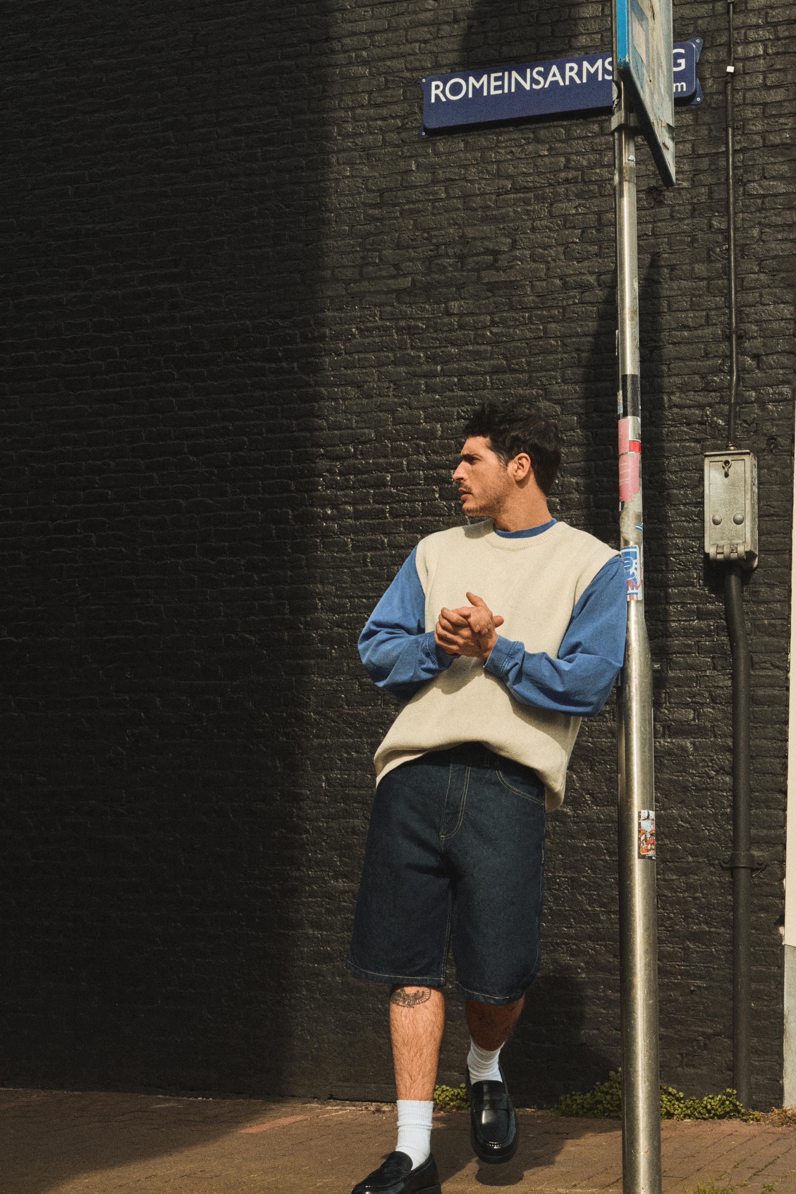 Knit vest — Off white