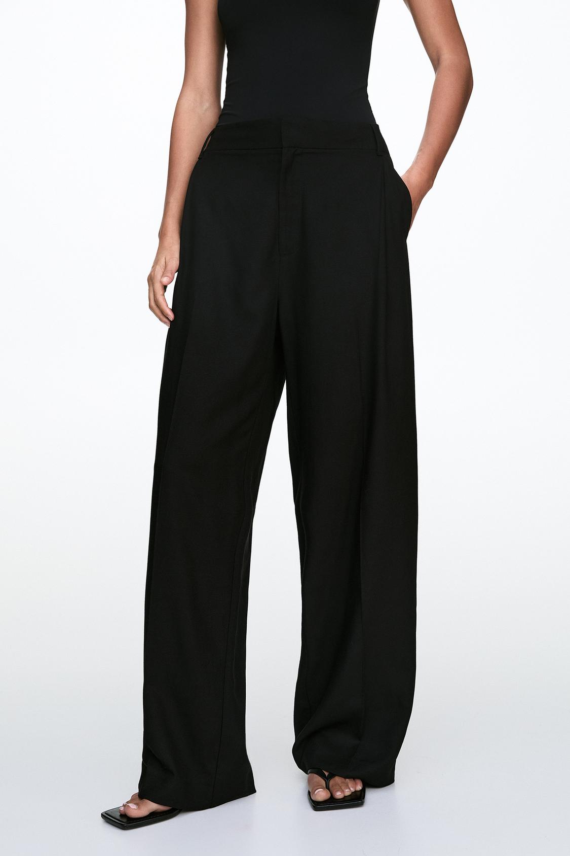 Stoffhose mit seitlicher Bundfalte - PULL&BEAR 