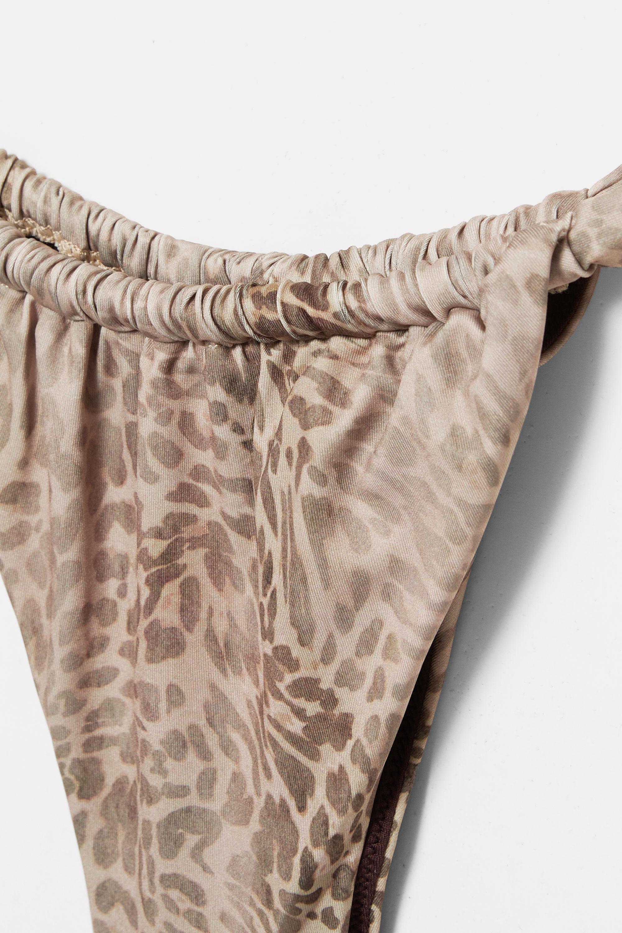Büzgülü leopar desenli bikini altı - Görsel 4