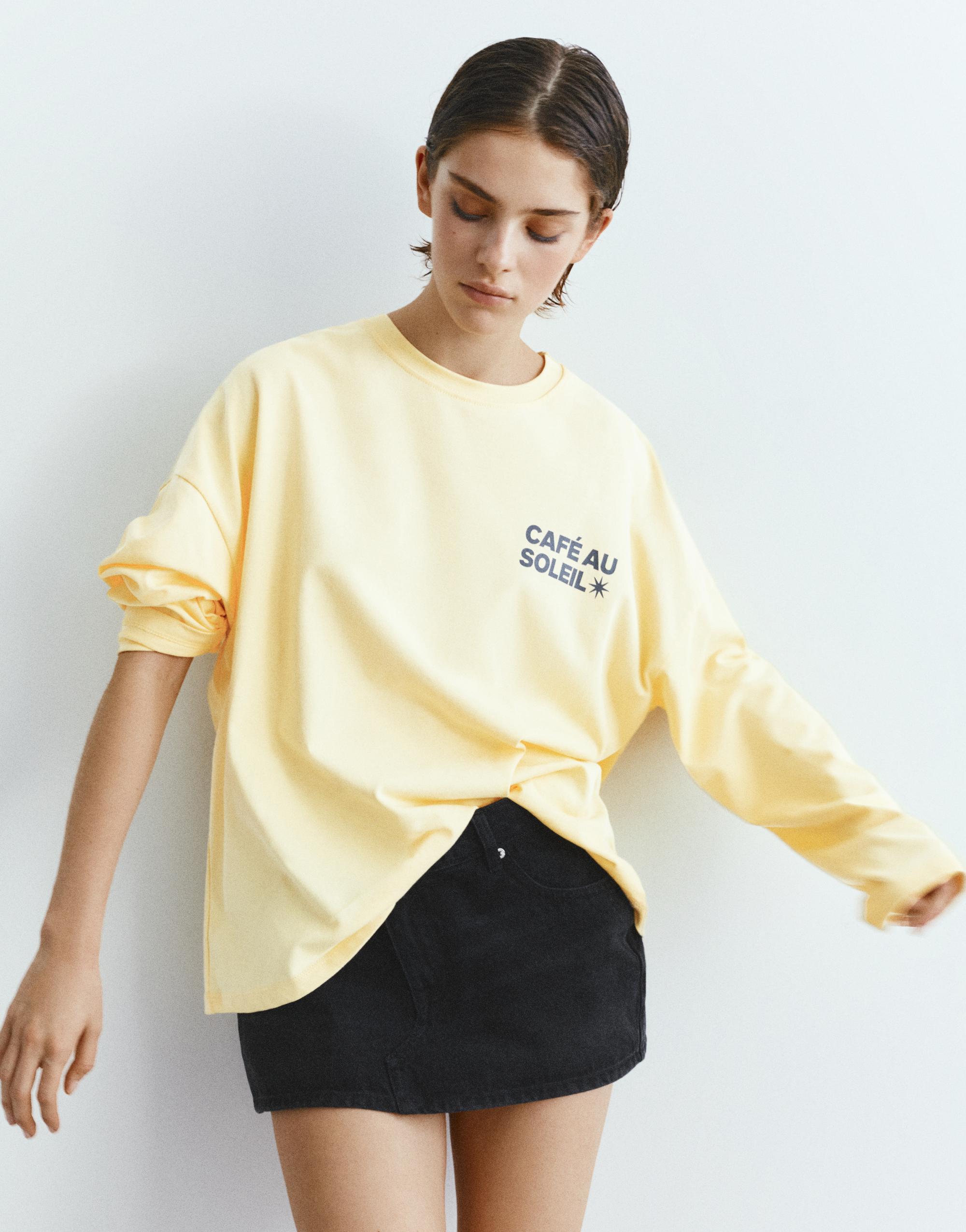 Long sleeve slogan T-shirt — Yellow