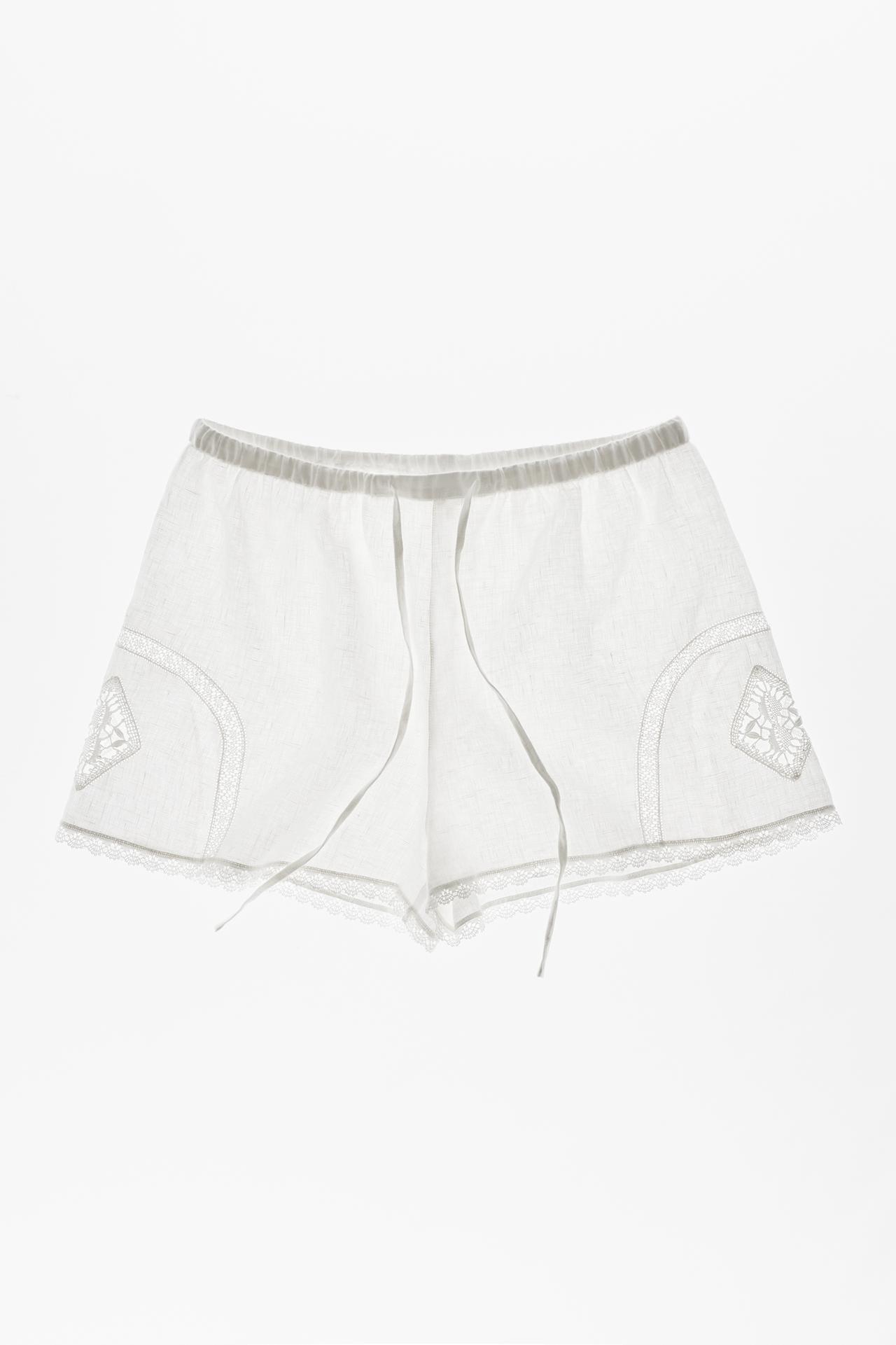 100% linen Encaixe de Camariñas x Pull&Bear shorts — Off white