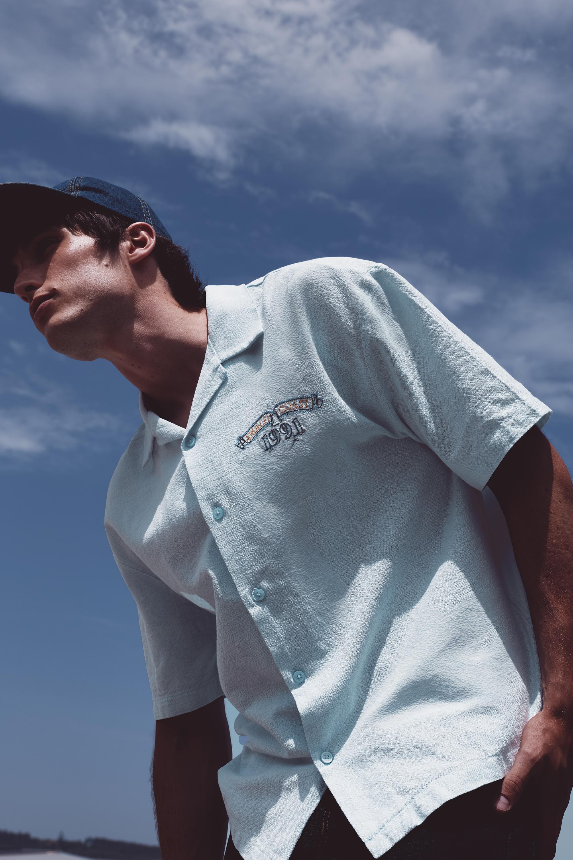 Camicia A Maniche Corte Ricamata