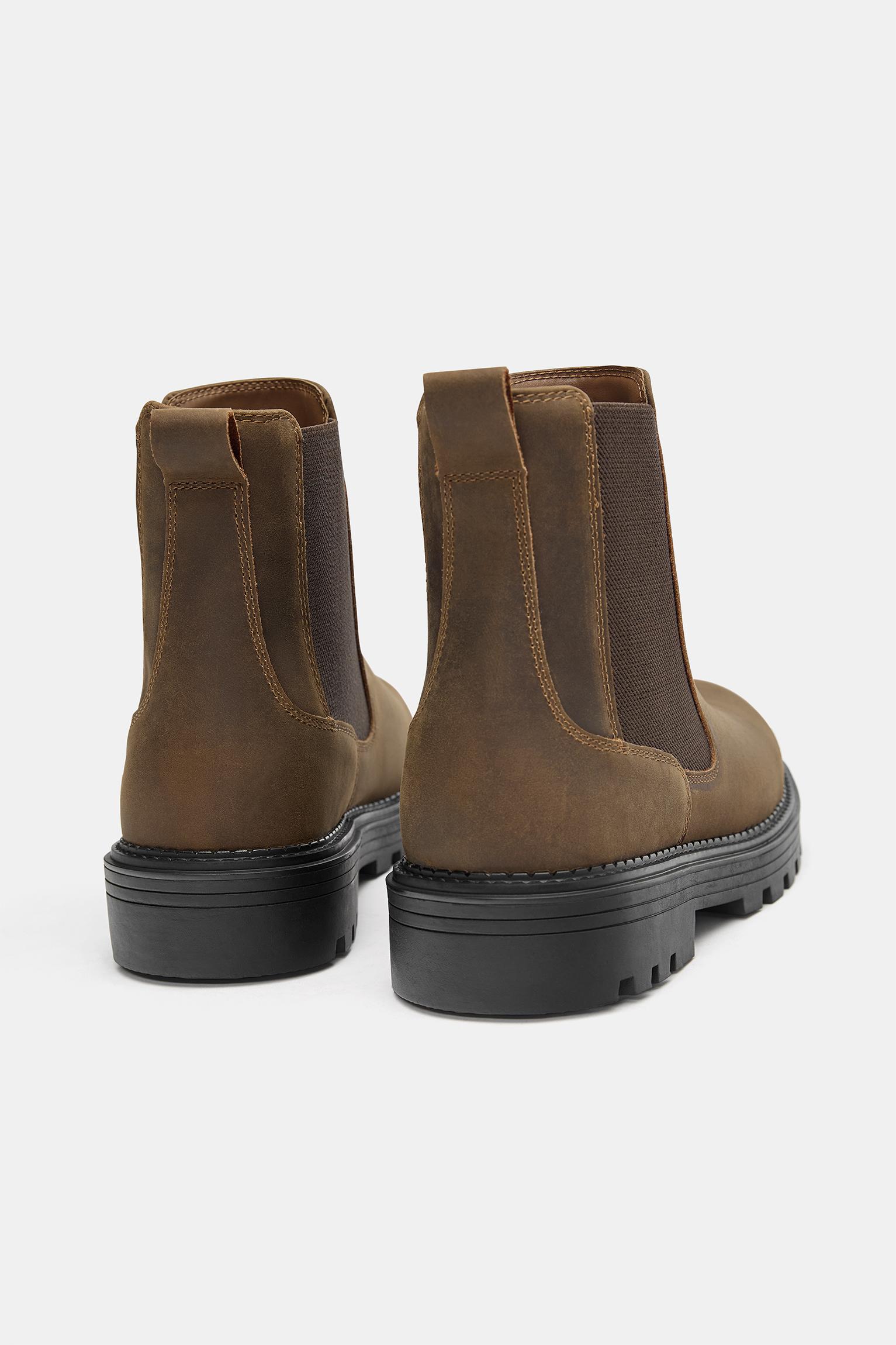 Leather Chelsea boots — Brown