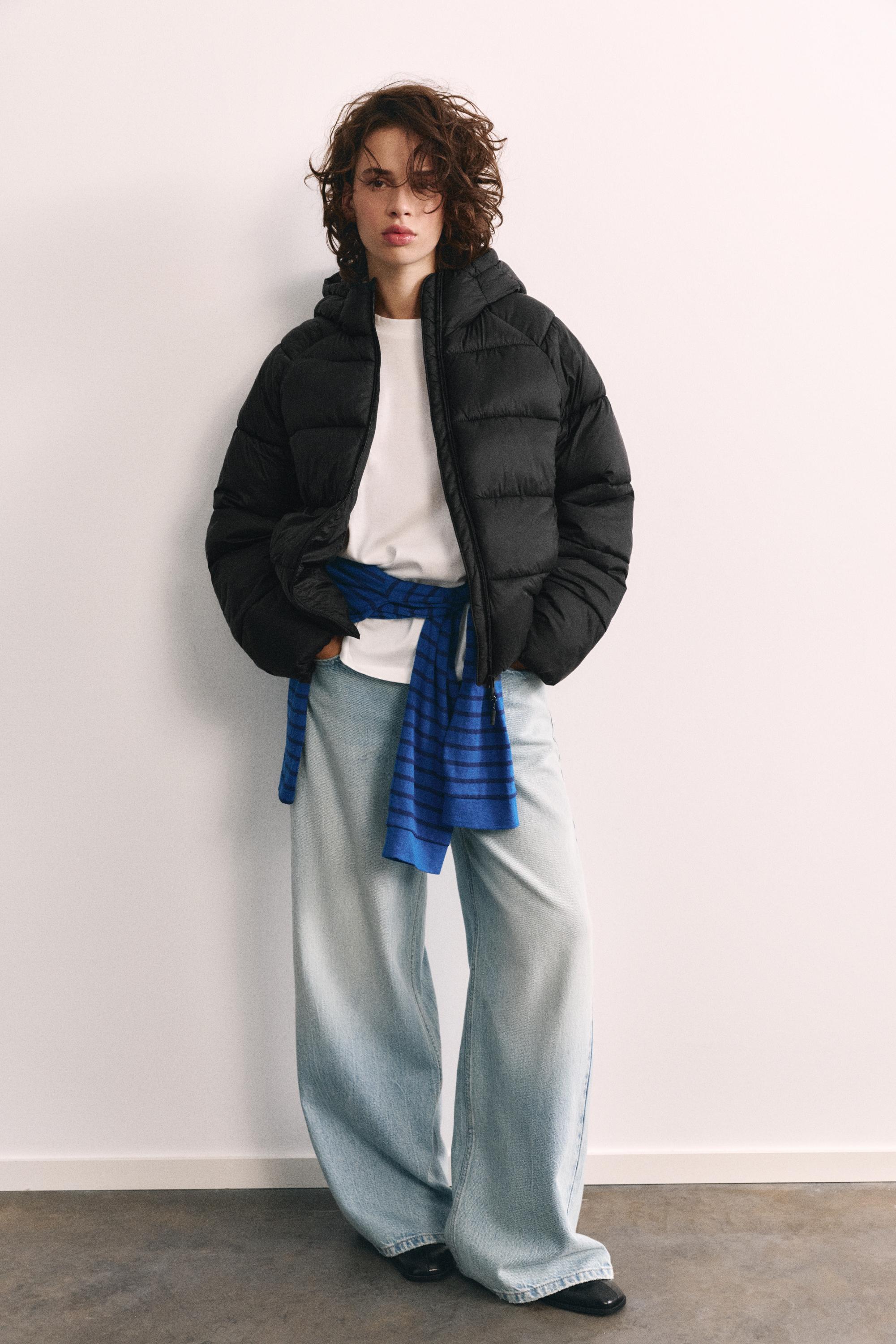 Hooded puffer jacket — Black
