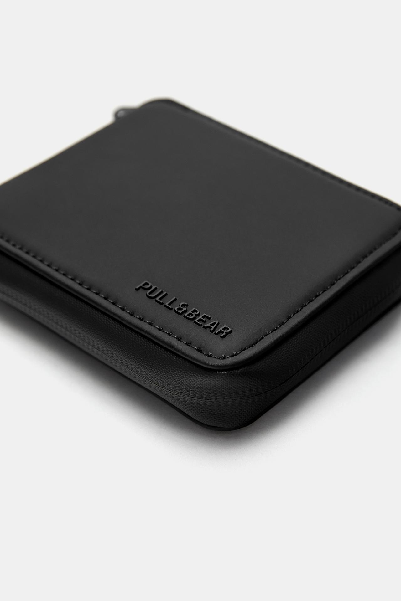 Rubberised wallet — Black