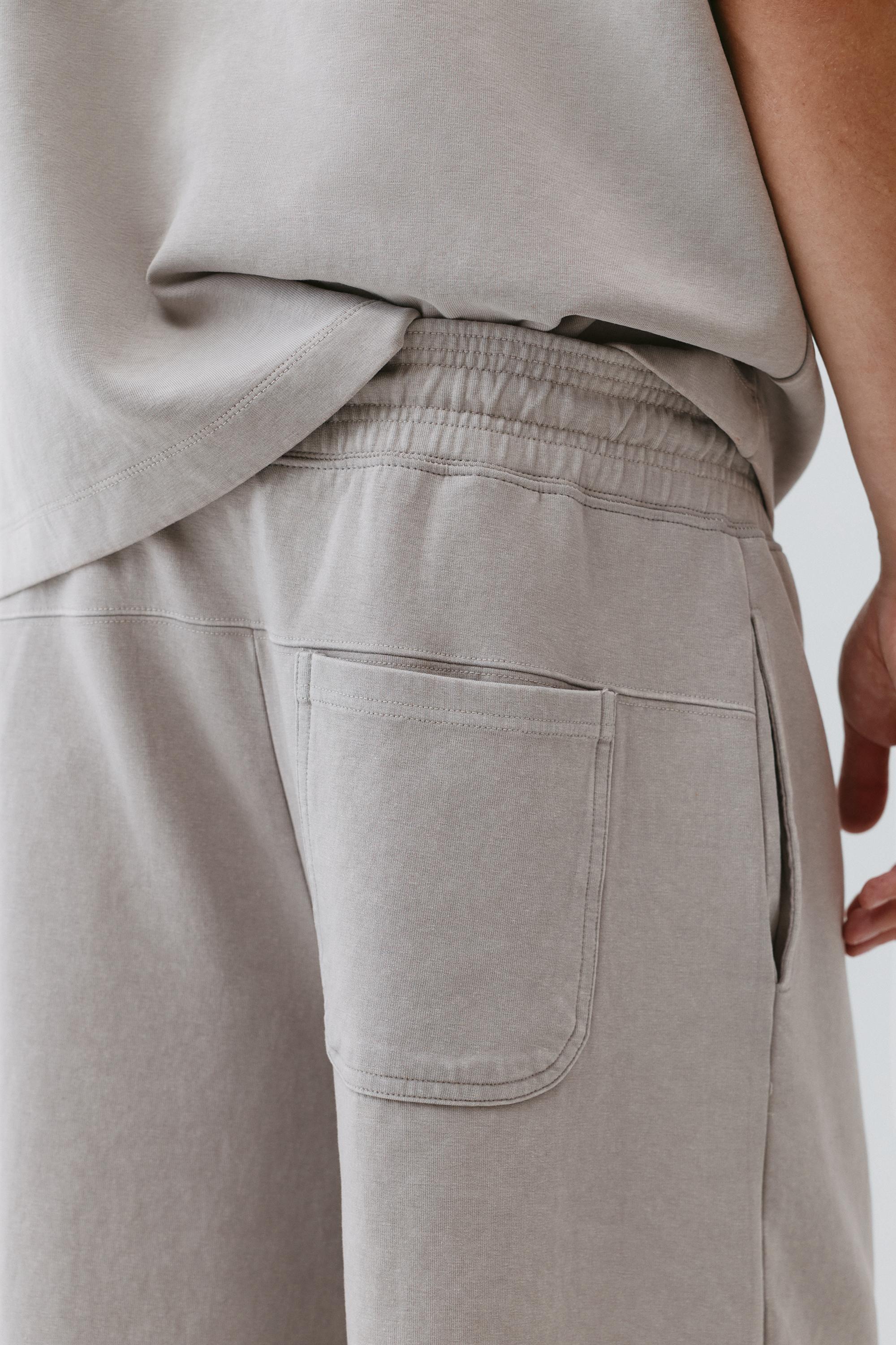 Interlock jogger Bermuda shorts — Grey marl