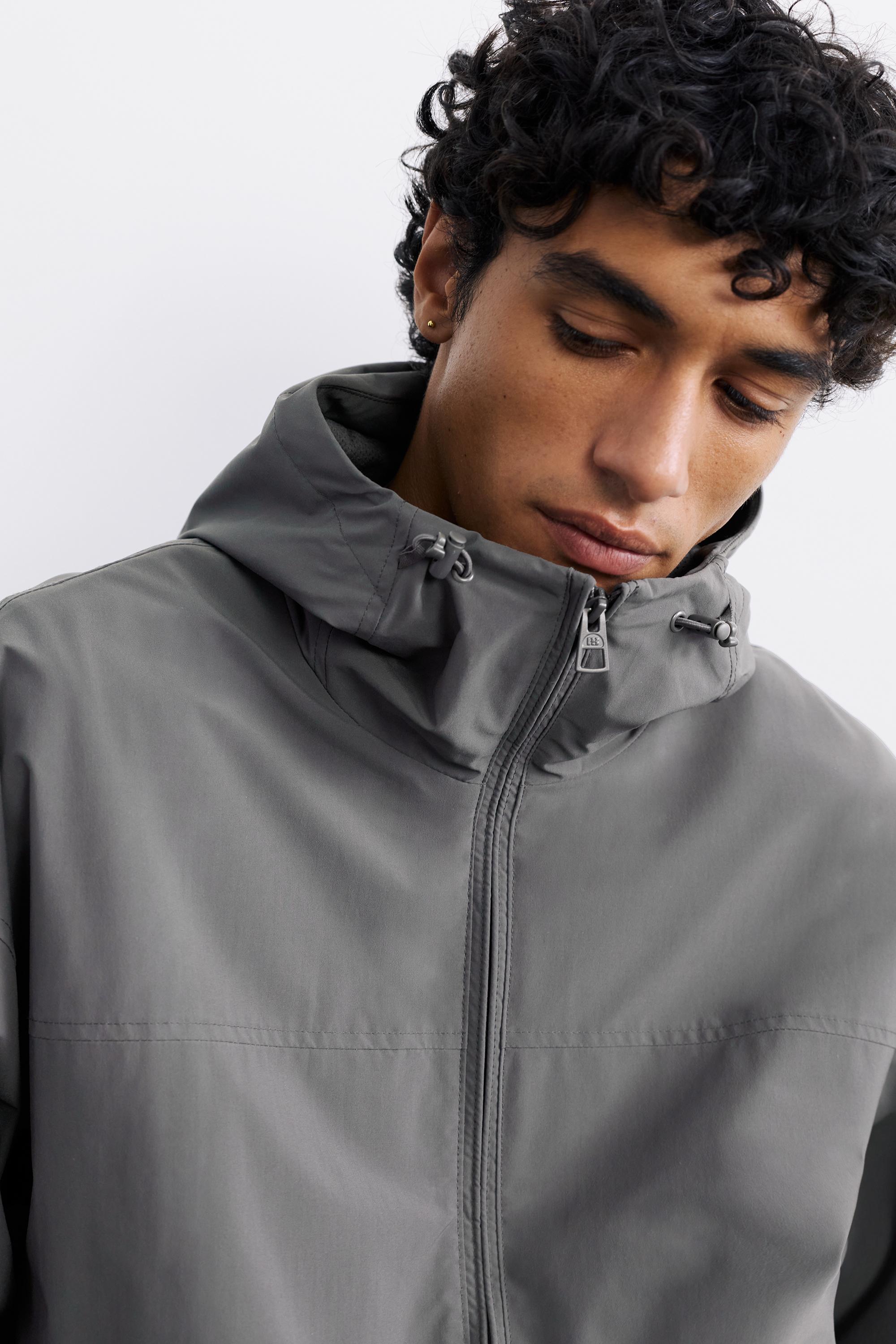 Lightweight hooded raincoat — Anthracite grey
