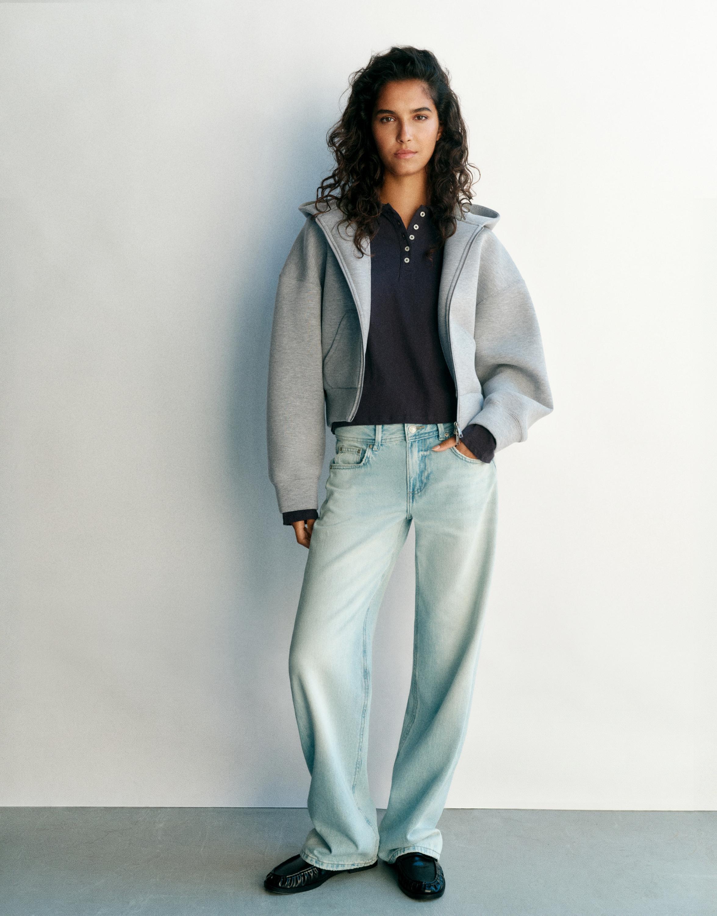 Pull&Bear Fermuarlı kapüşonlu sentetik kauçuk görünümlü sweatshirt görsel 7