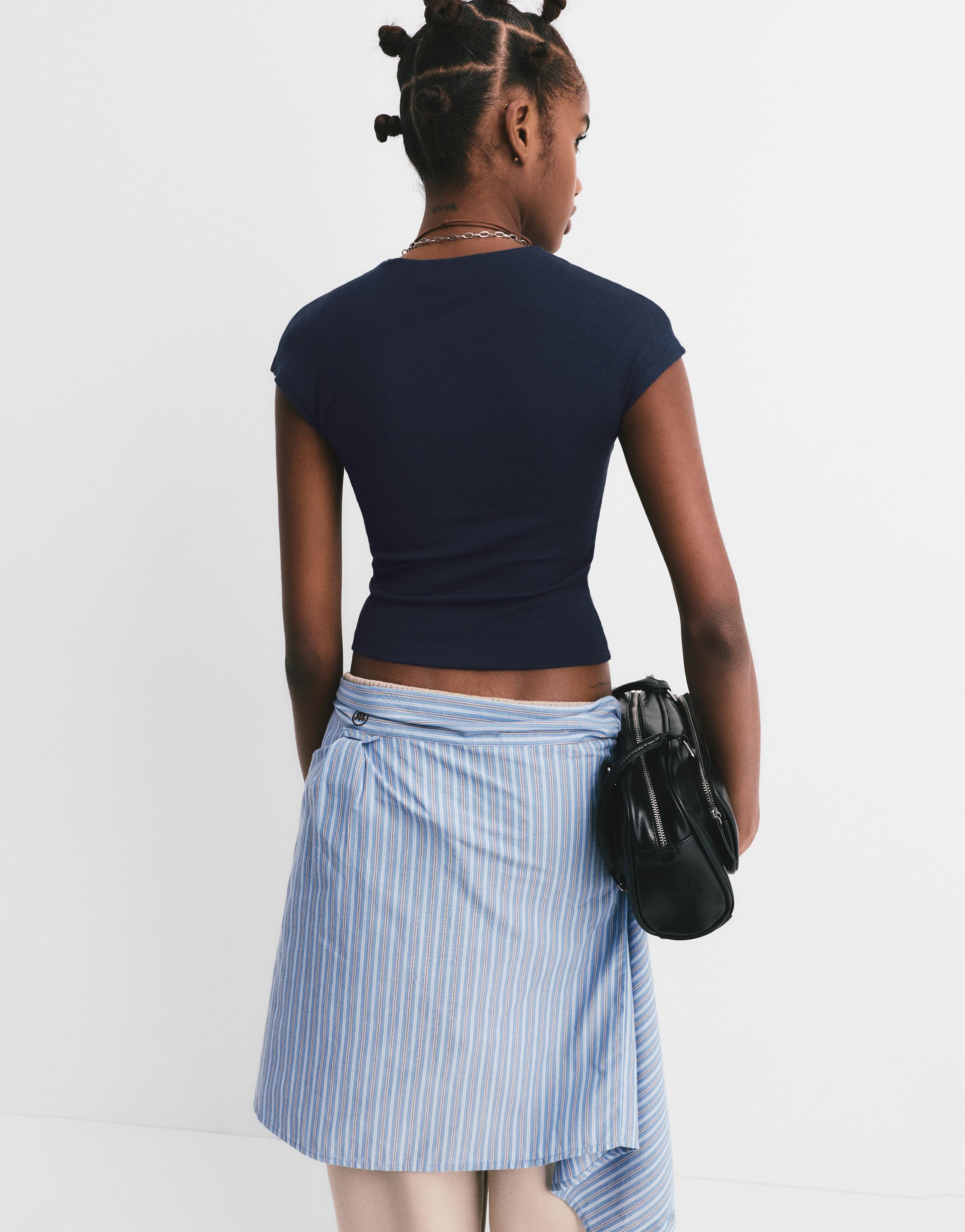 Dar Kesim Kısa Kollu Tişört - Görsel 86