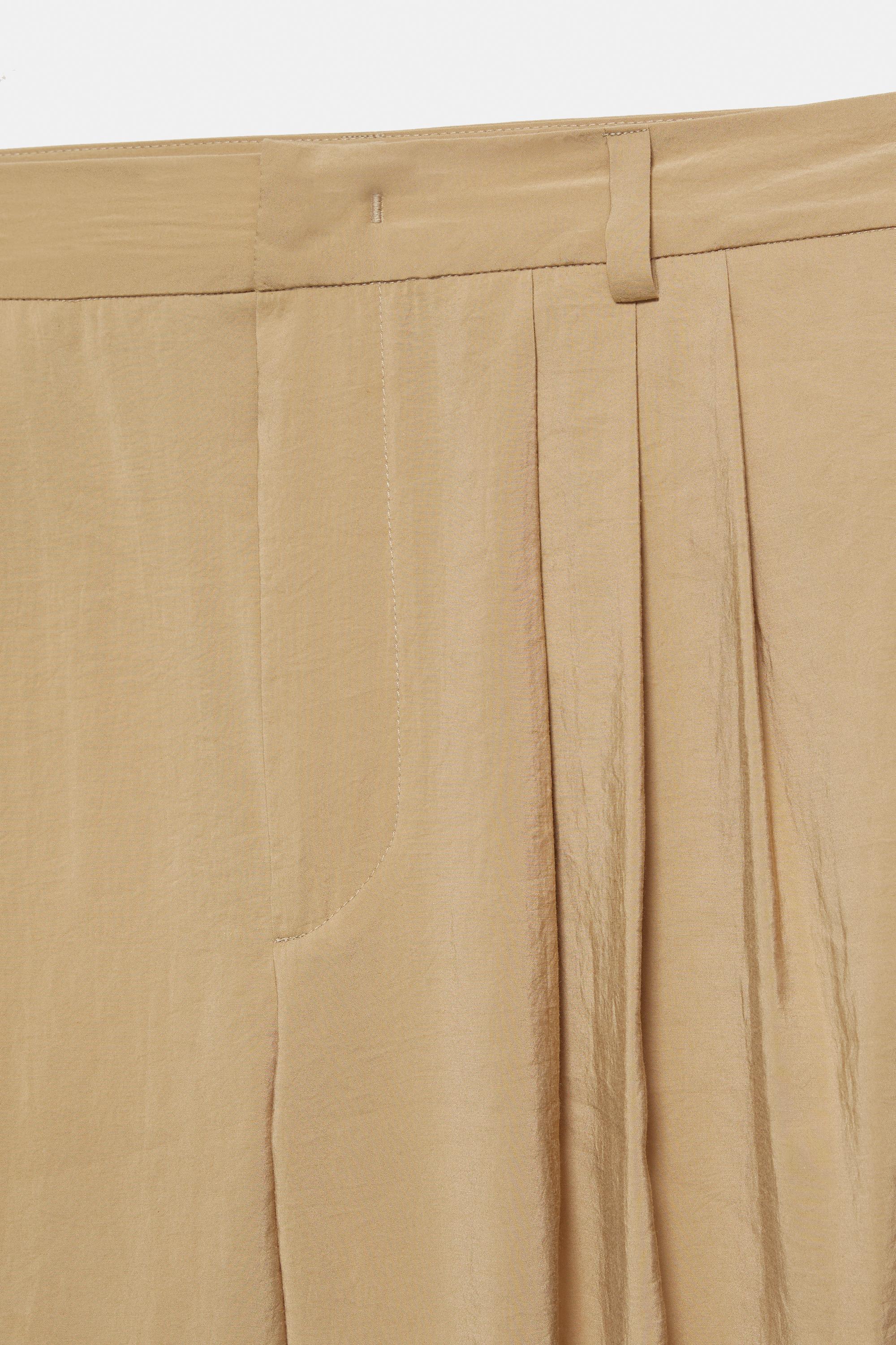 Wide-leg darted trousers — Light camel