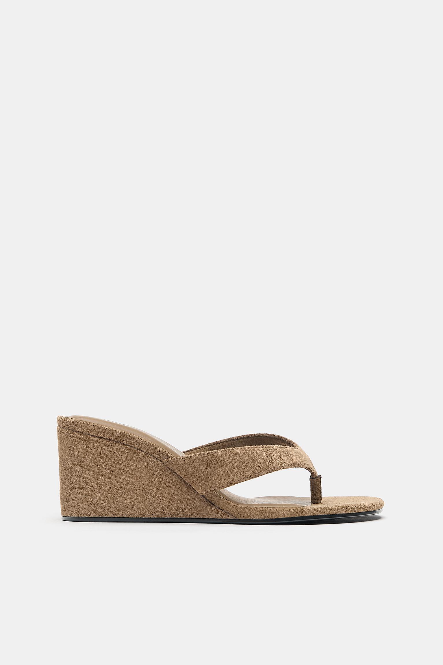 Wedge sandals — Sand