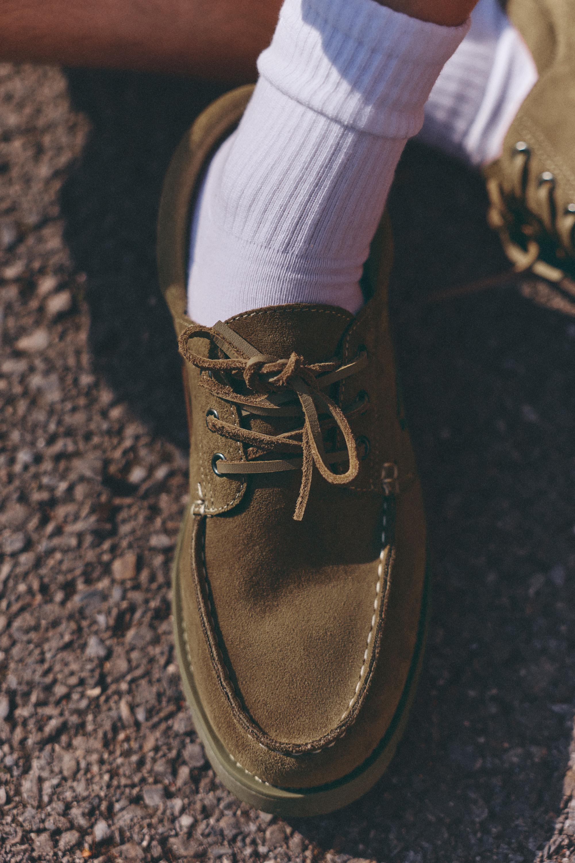 Boat shoes — Brown