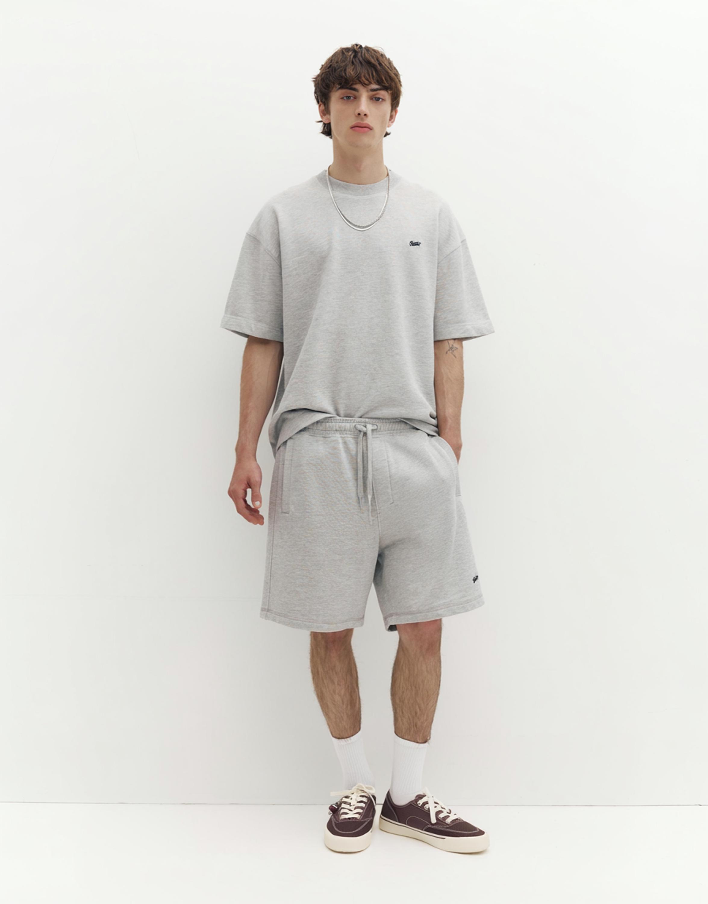 Logolu jogger bermuda şort - Görsel 94