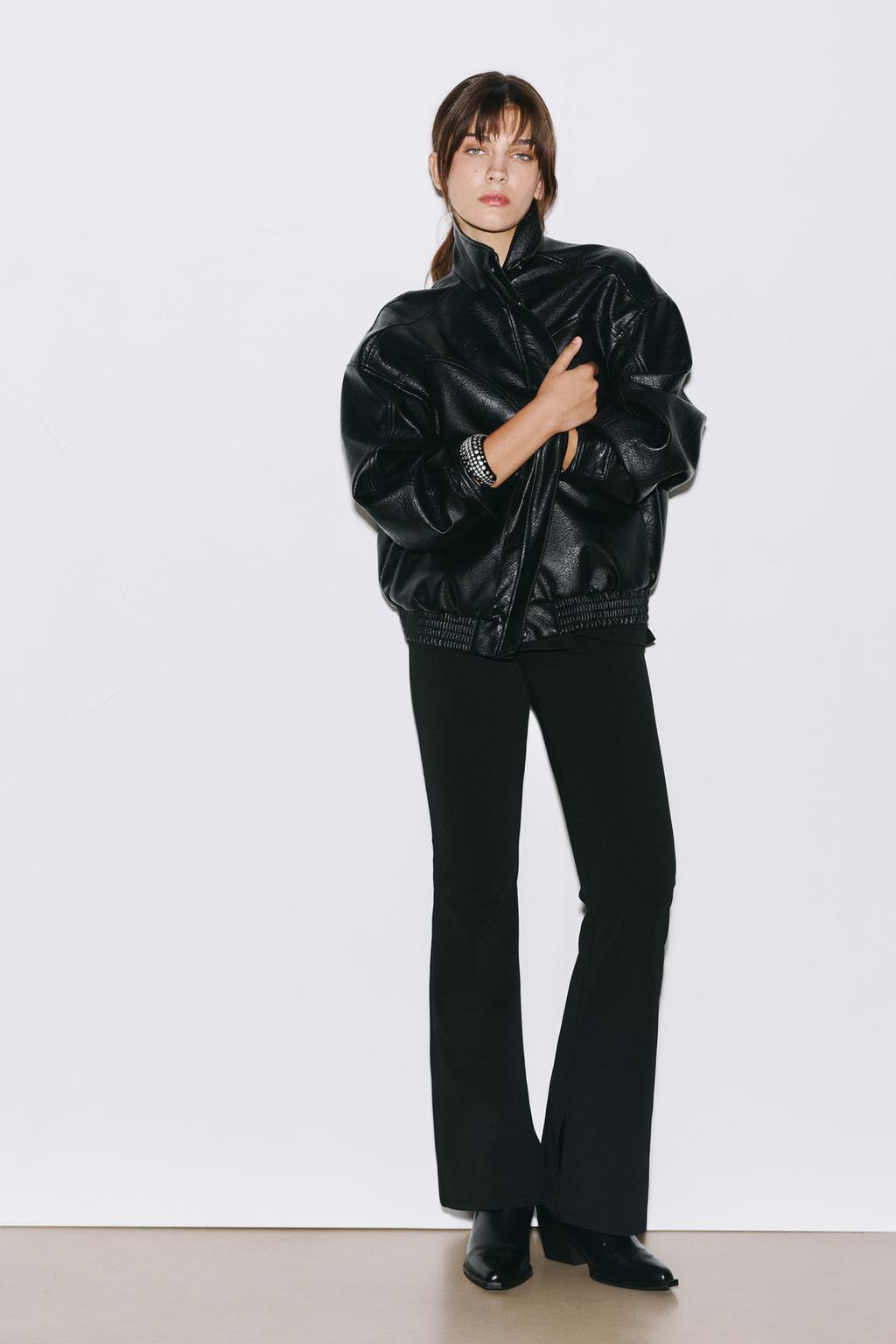 Schlaghose mit hohem Bund PULL&BEAR