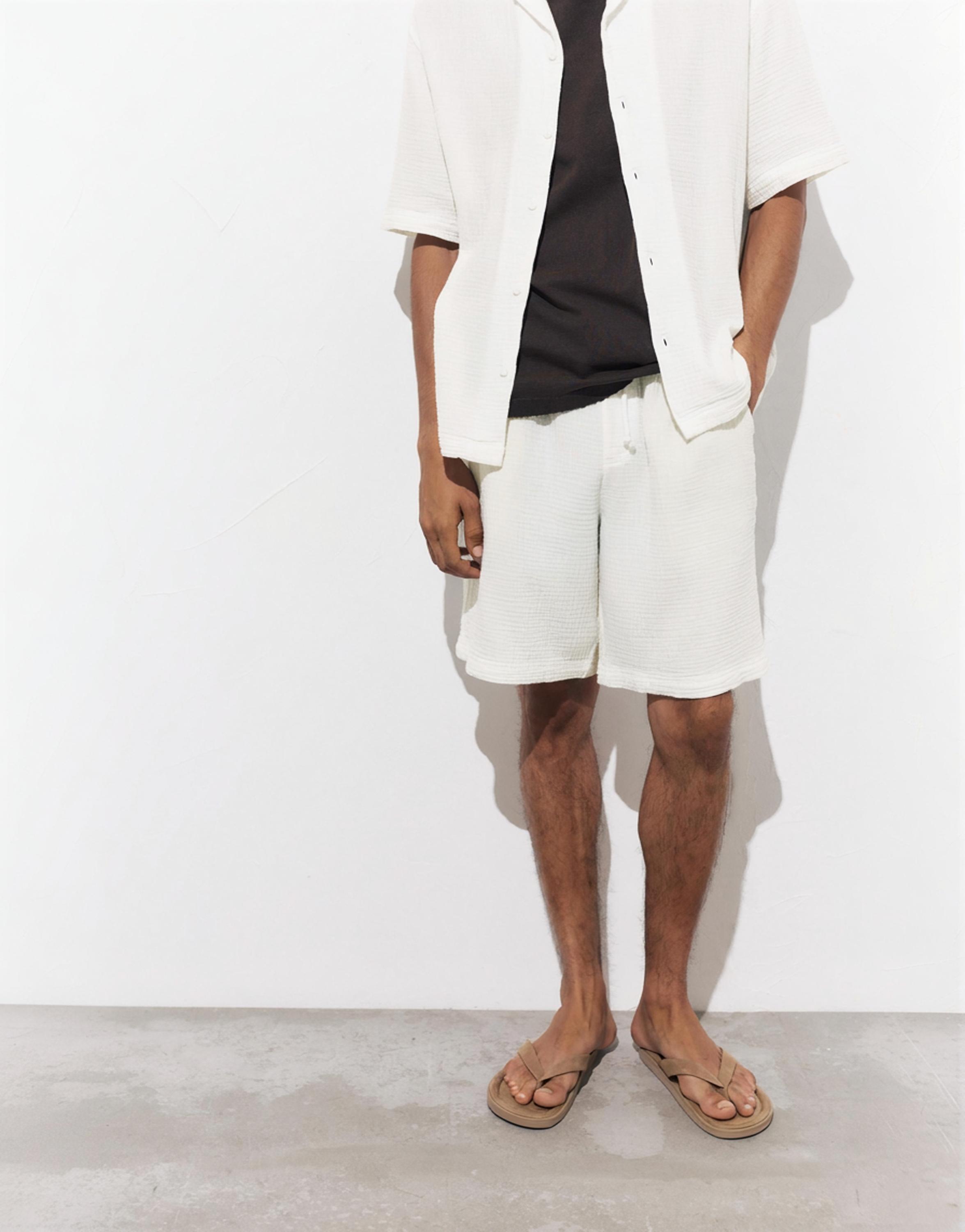 Bermuda sweat shorts — White