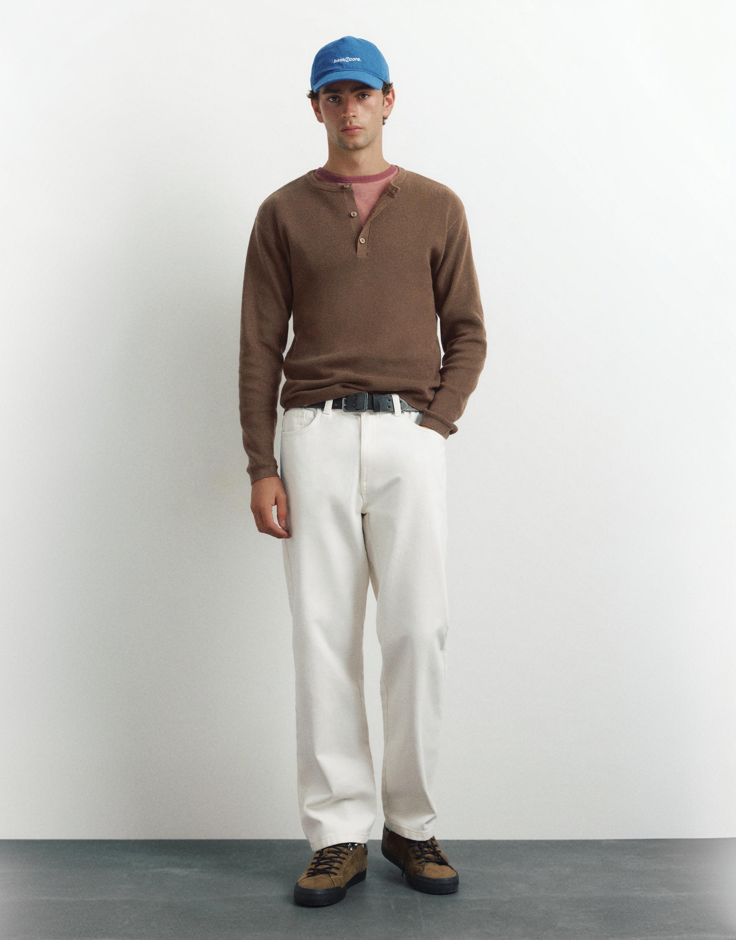 Henley neck jumper — Chocolate