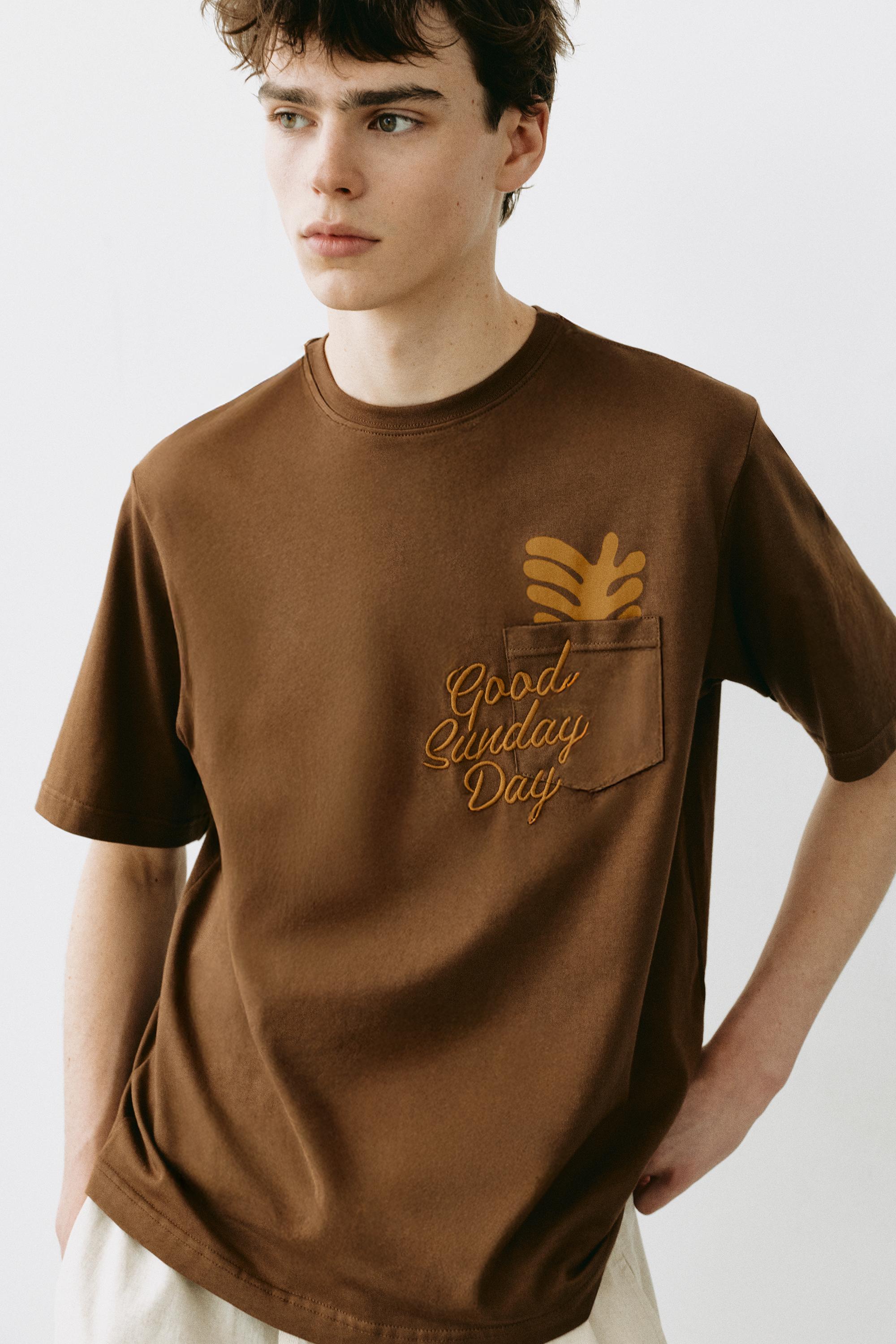 Boxy-fit graphic pocket T-shirt — Brown