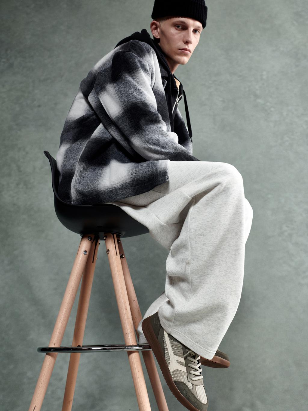 Multi-piece retro trainers PULL&BEAR