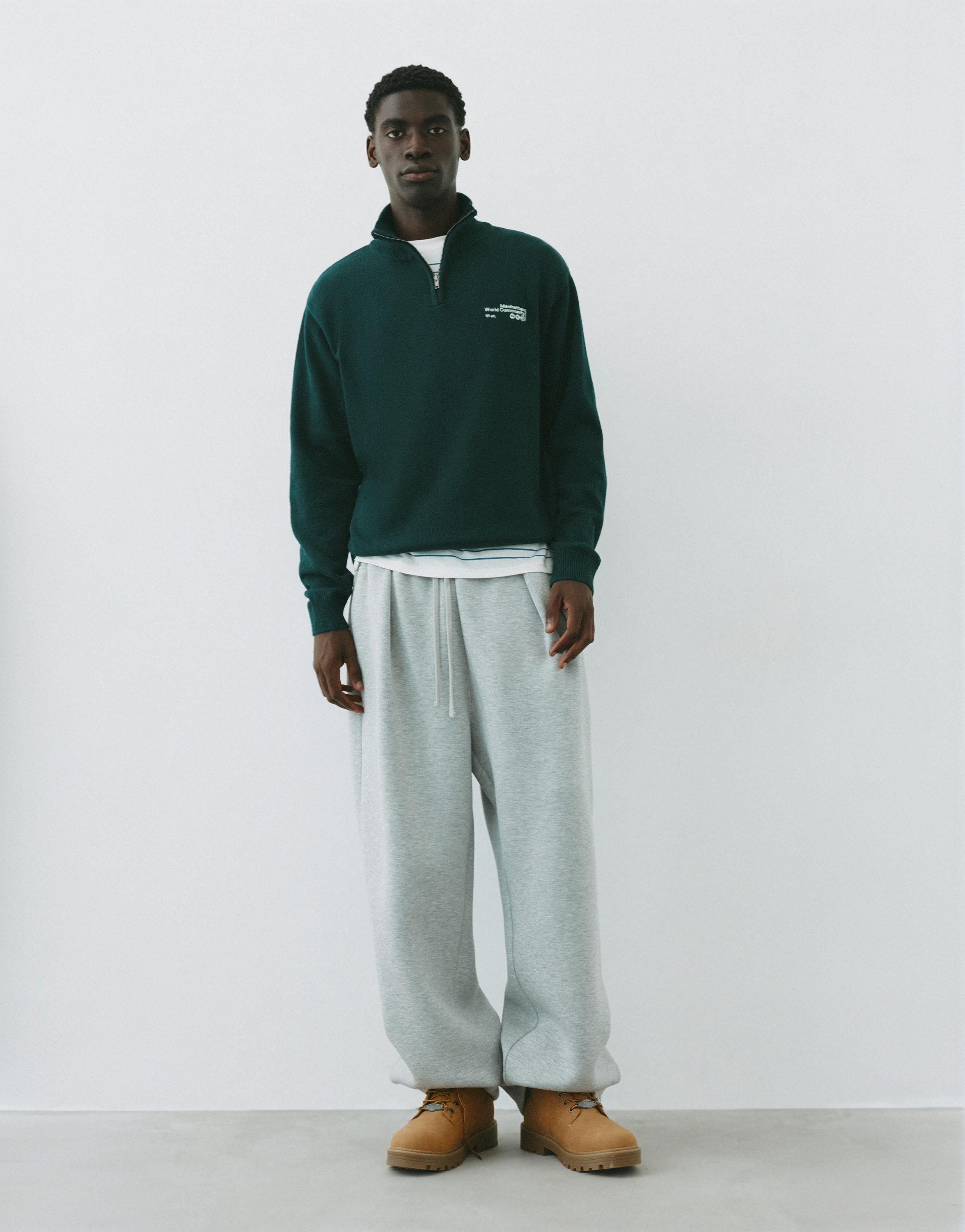 Embroidered quarter-zip sweatshirt — Dark green