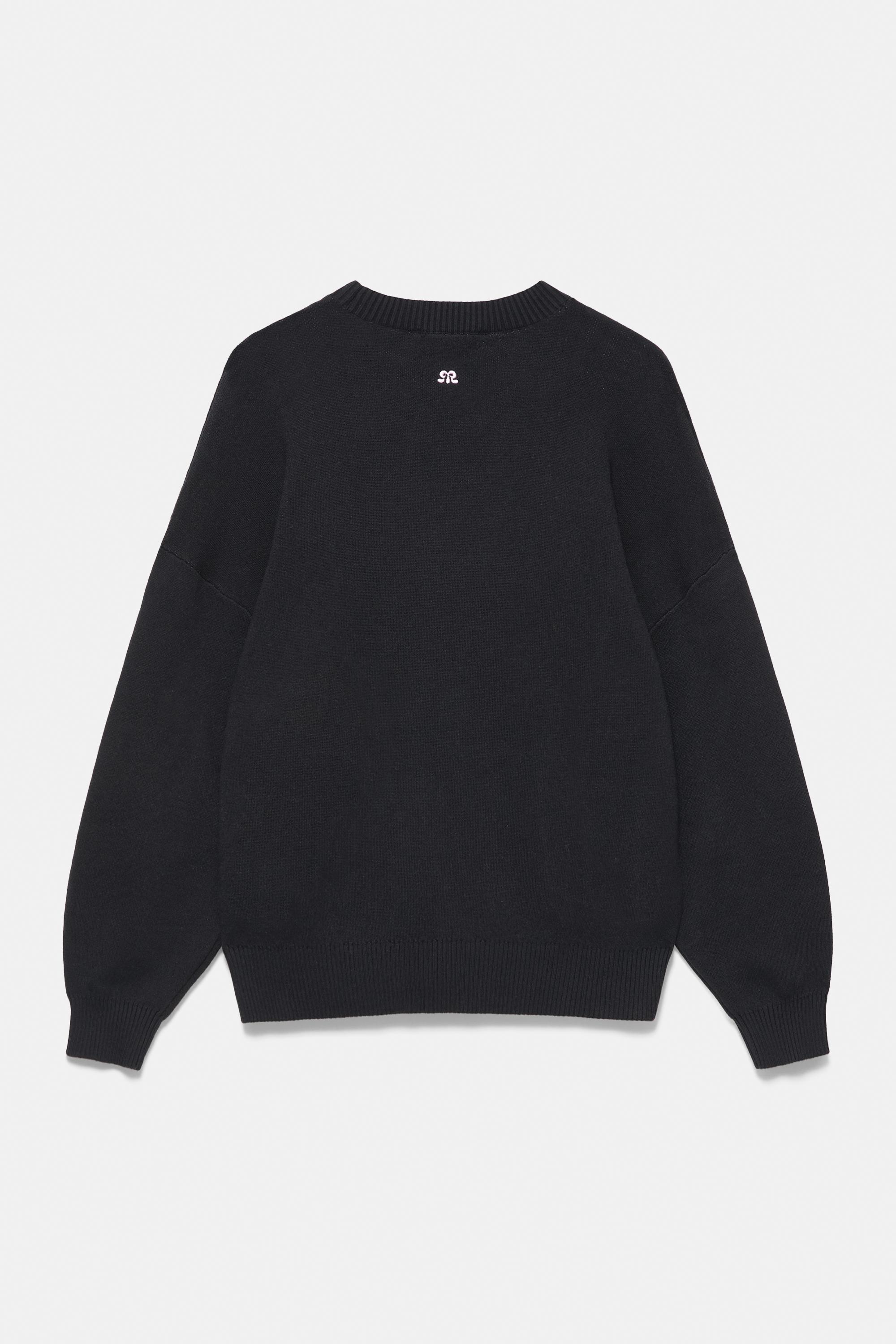 Pull&Bear 19 numara grafik baskılı siyah kazak