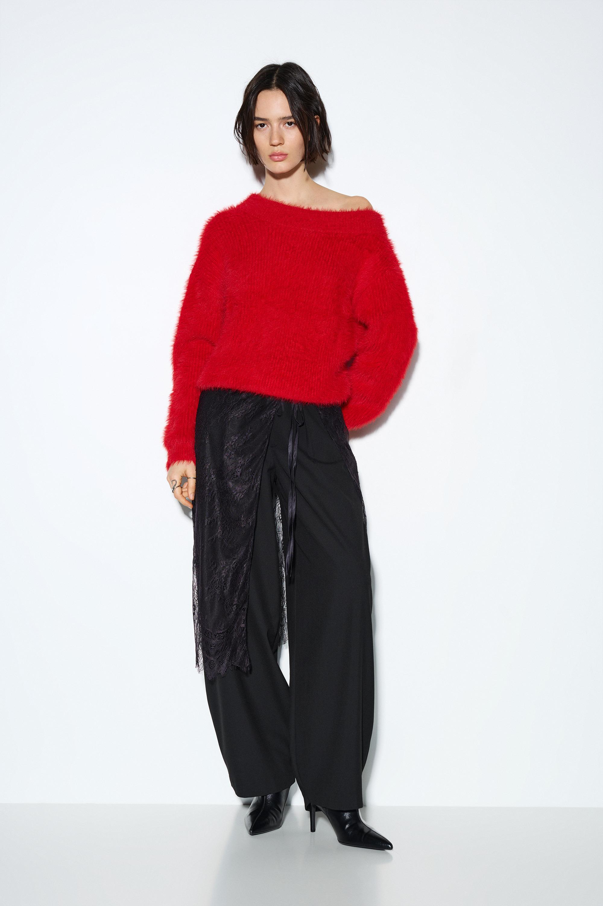 Asymmetric faux fur sweater — Red