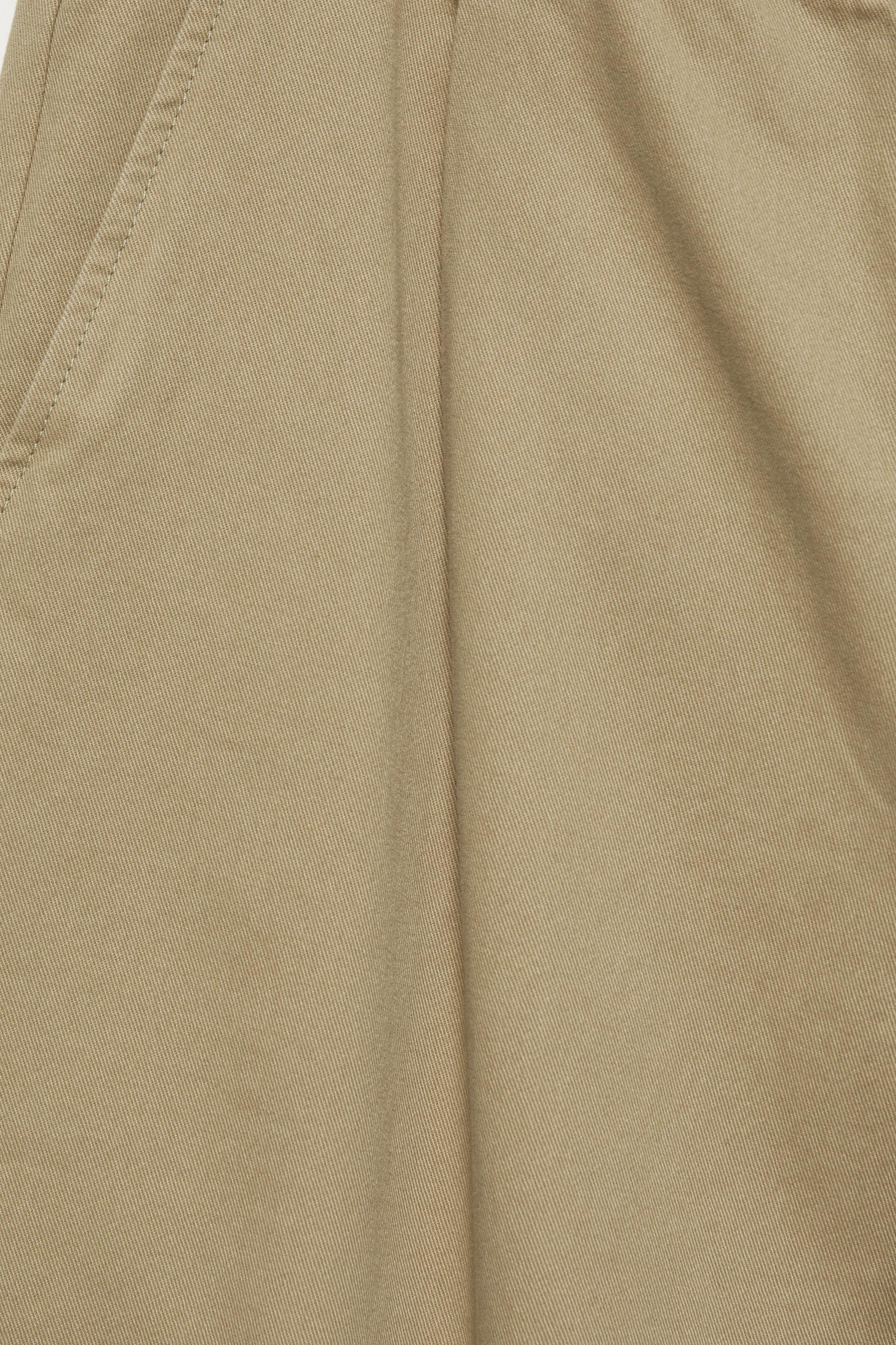 Baggy darted chinos — Beige